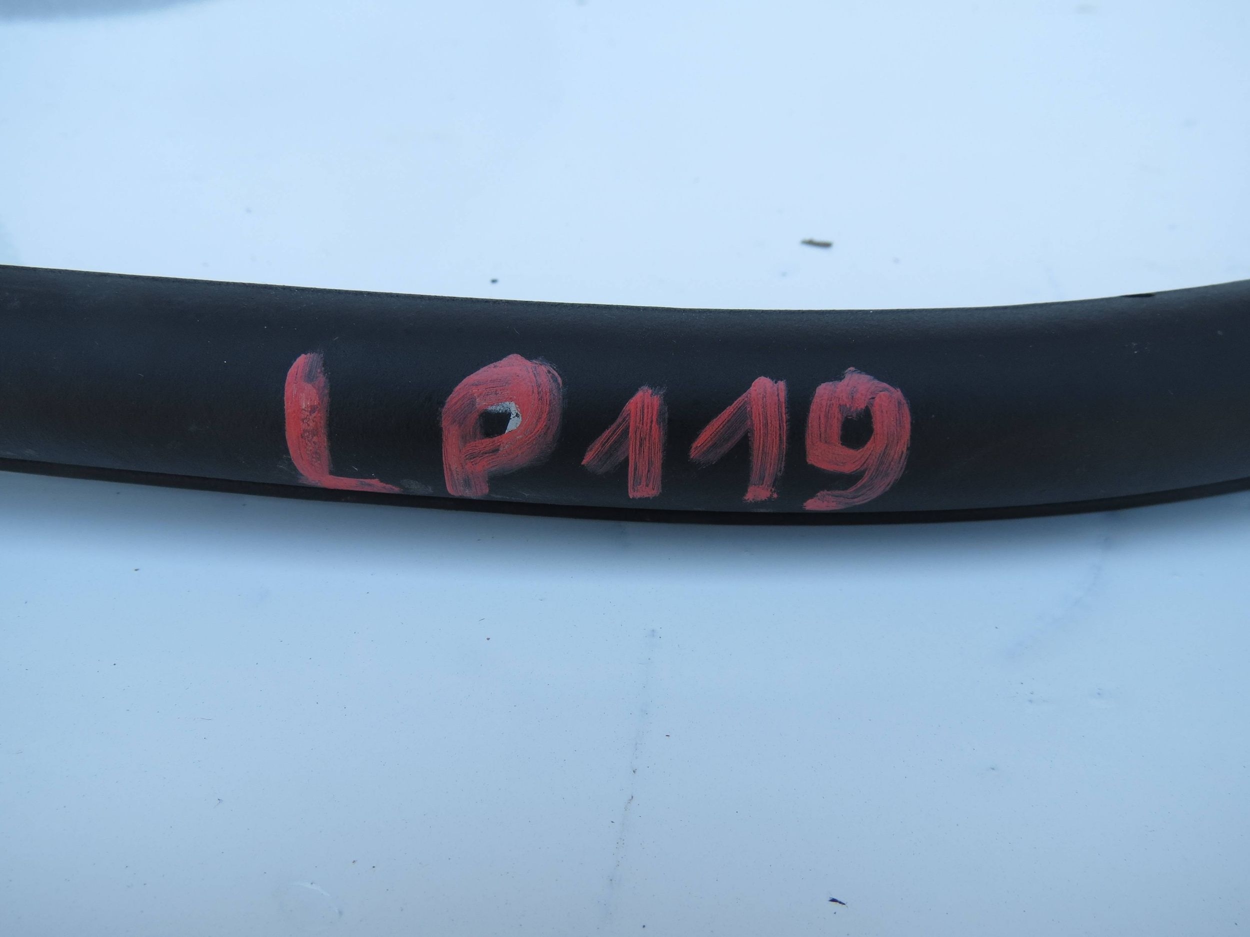 gasket rubber left front PORSCHE CAYENNE