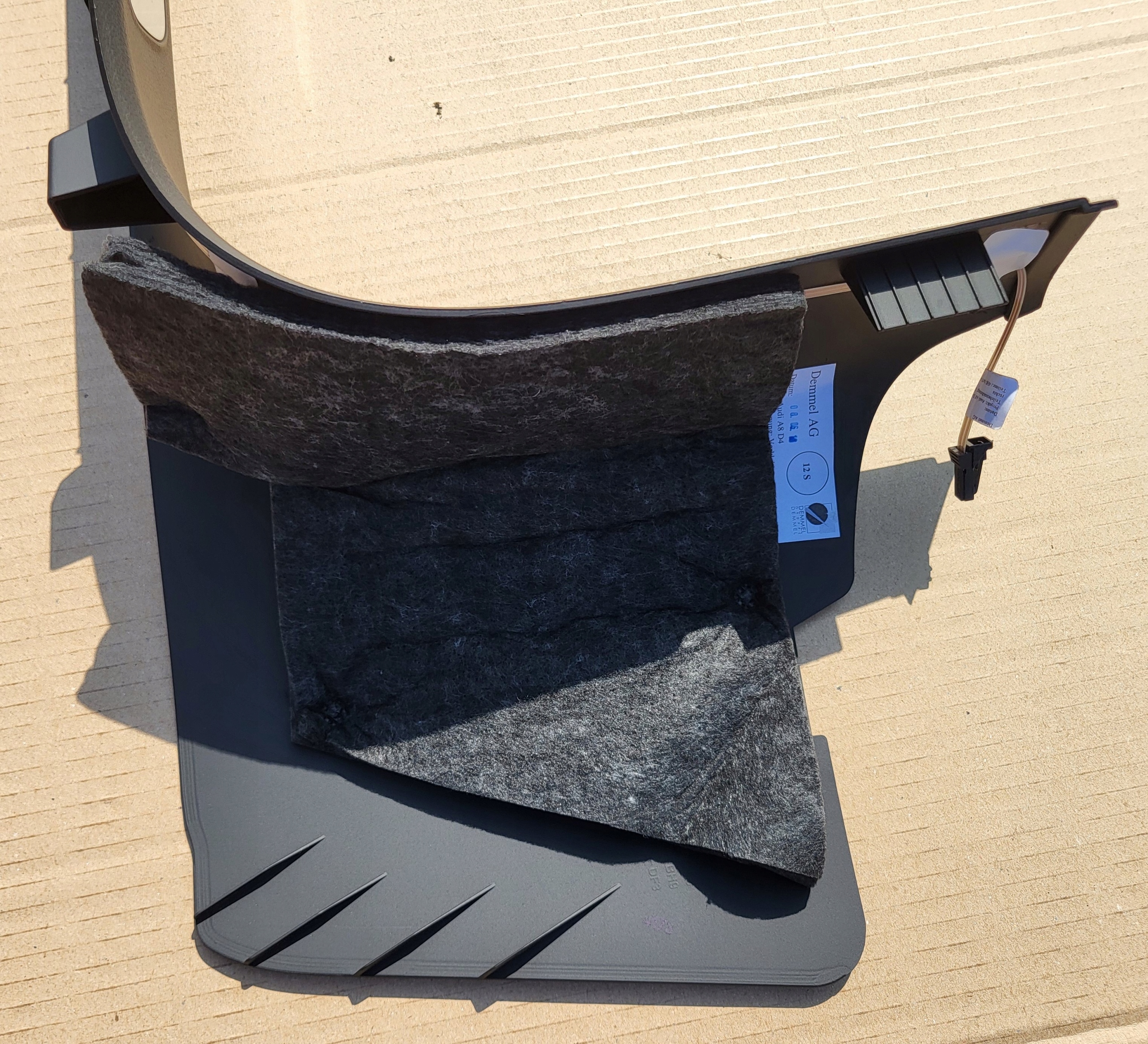 moulding threshold cap of the threshold right front AUDI A8 D4 OE EU 4H1867272C