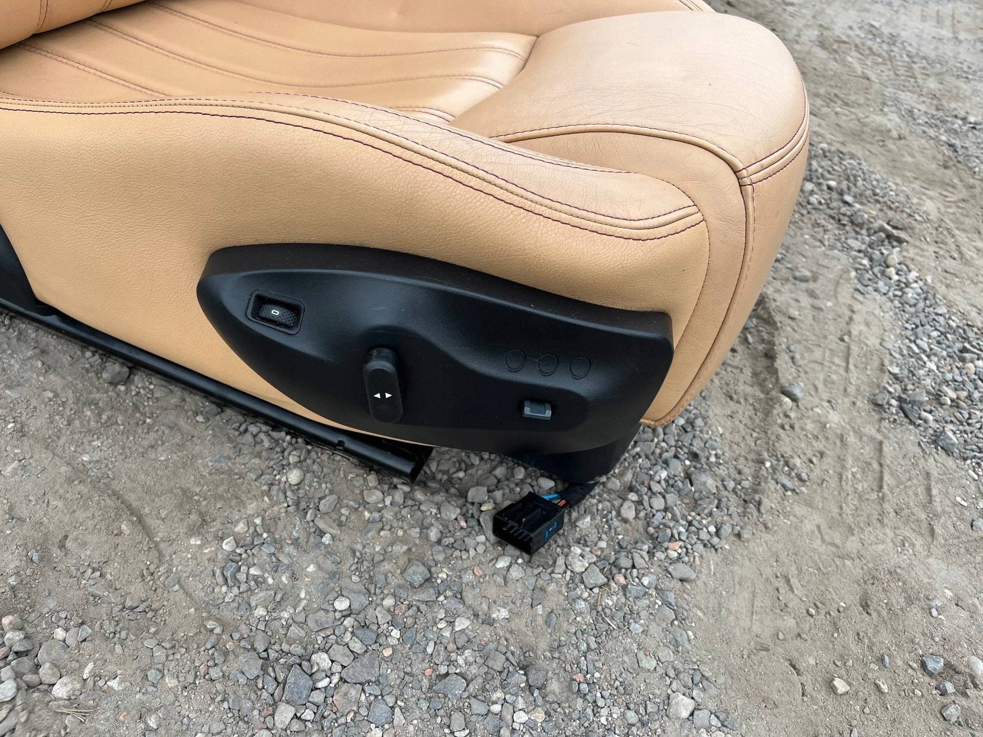 Komplet sièges sièges interne Maserati GranTurismo 2008