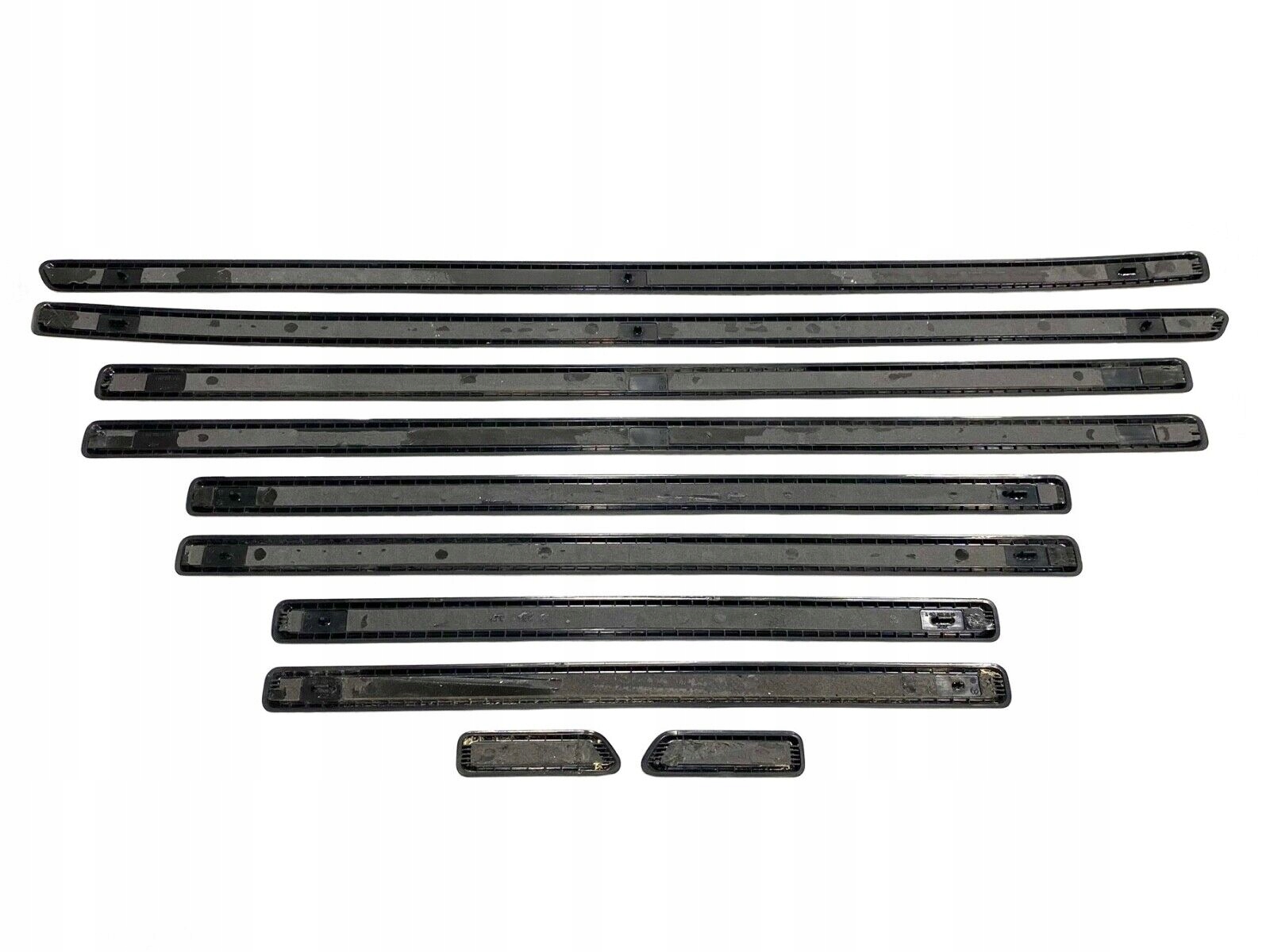 MERCEDES AMG COUVERTURES MOULAGE OZDOBNE A4636983500