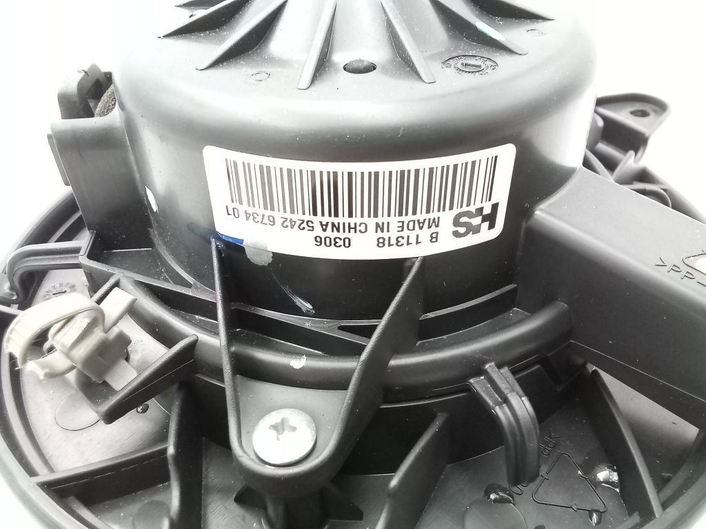 Opel Insignia A dmuchawa Lüfter des lüfters 5242673401