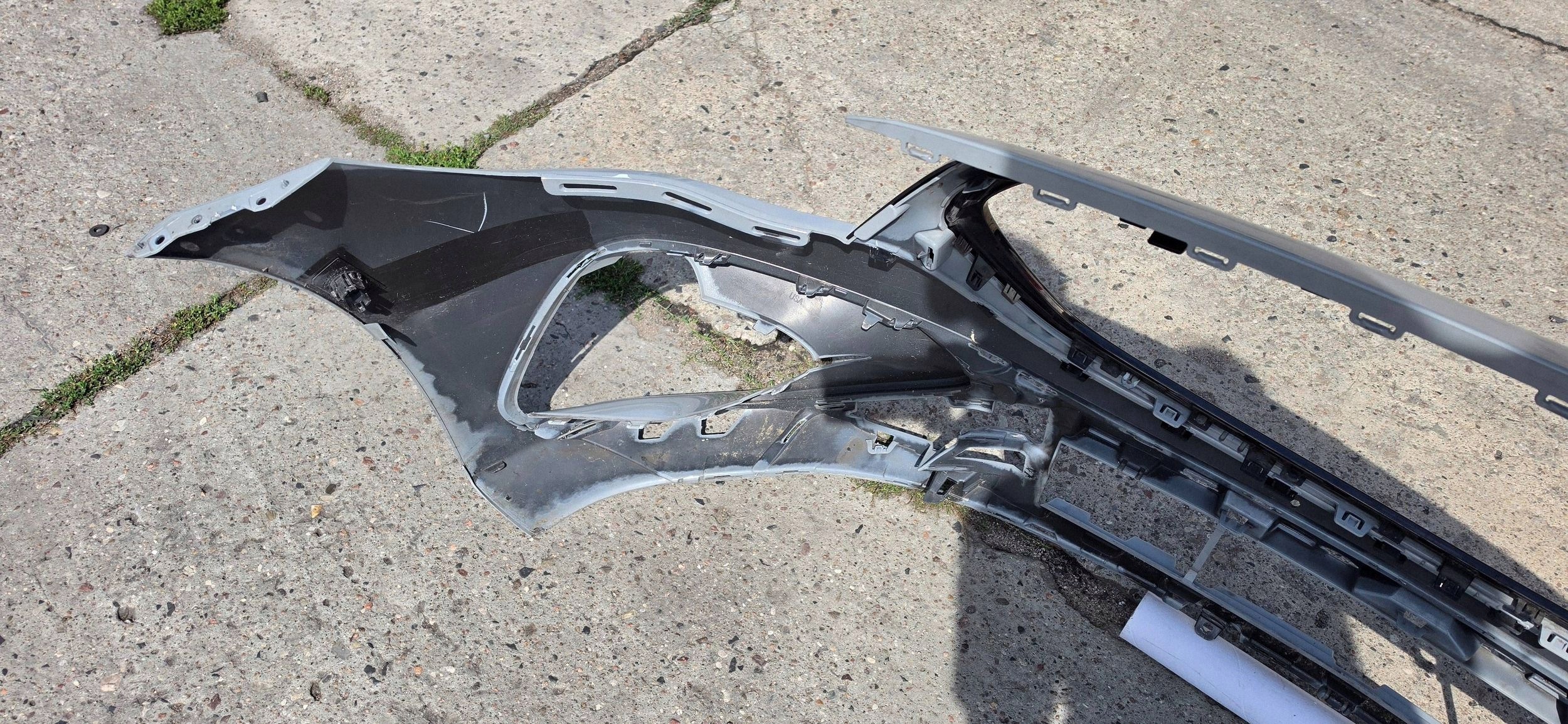 Mercedes e-kl a214 w214 e53 53 AMG front bumper