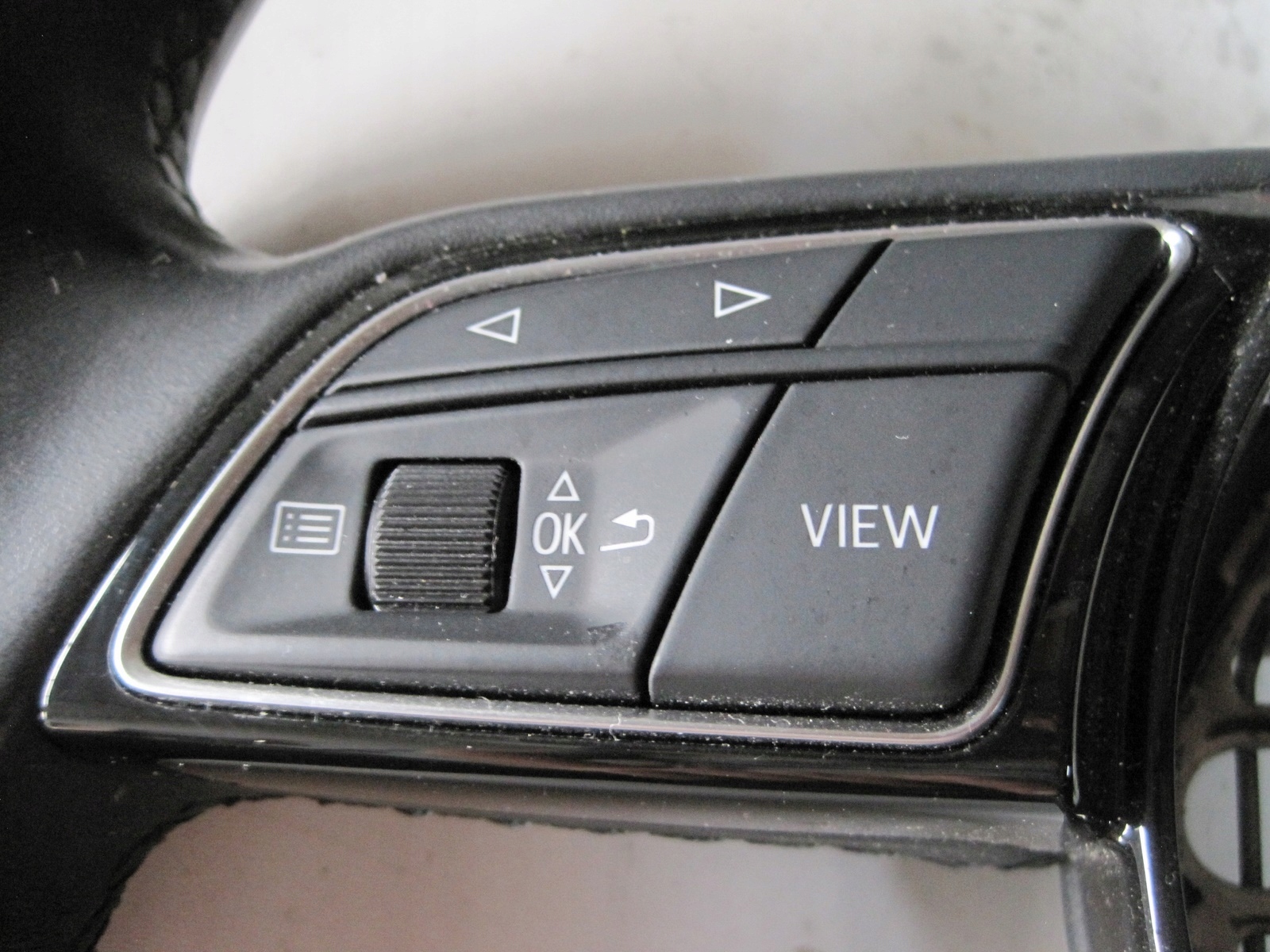 volant AUDI A1 82A