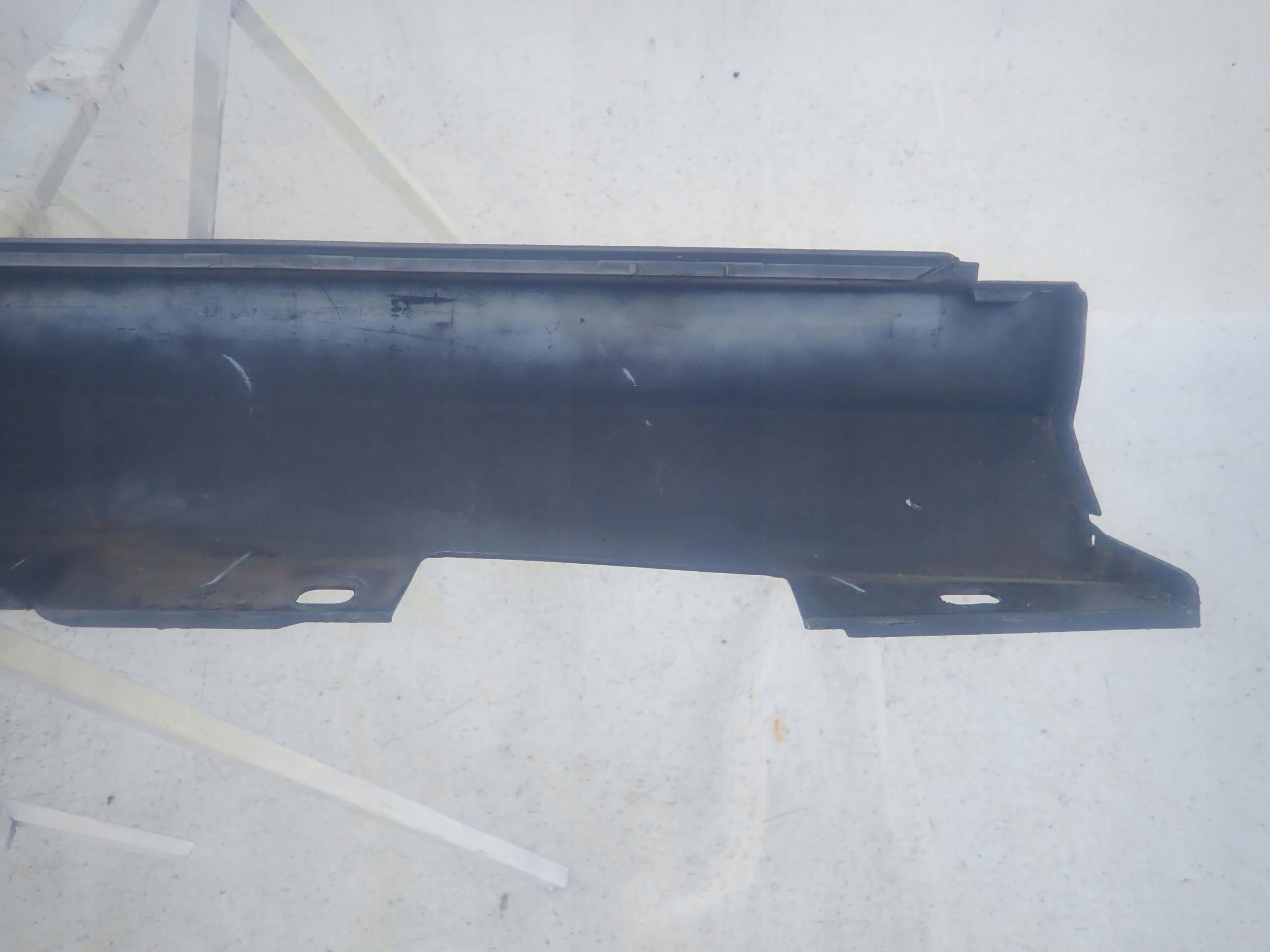 MERCEDES C-KLASA W204 threshold moulding threshold right