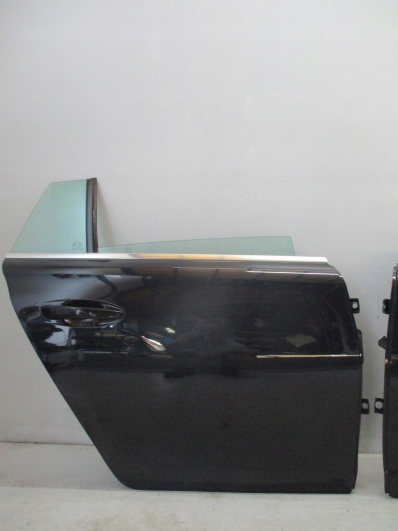 Drzwi lewe prawe tylne PEUGEOT 508 II KOMBI 19R Strona zabudowy tył - lewa