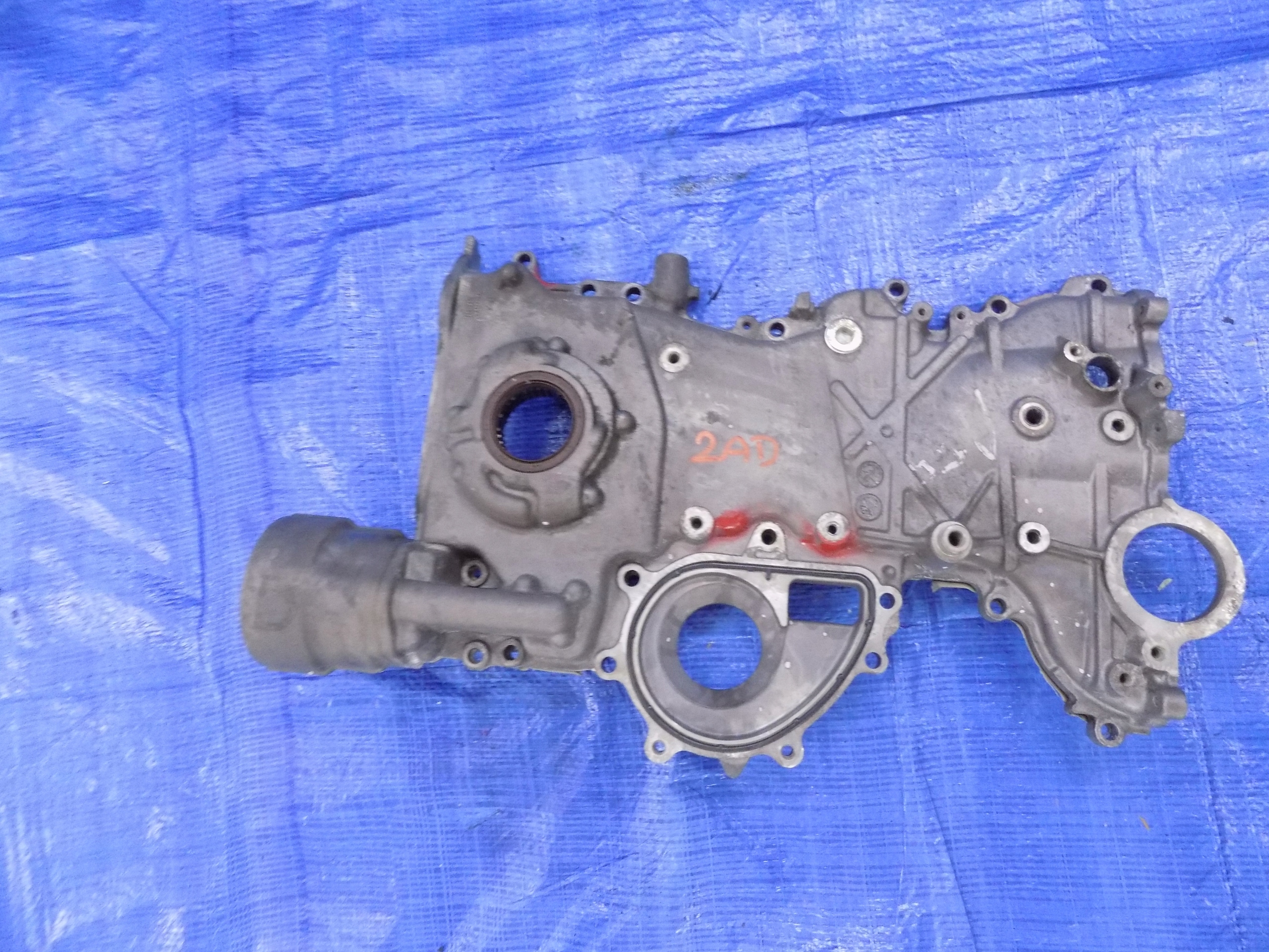 Couvercle carter distribution TOYOTA 2,2 D4D 2AD
