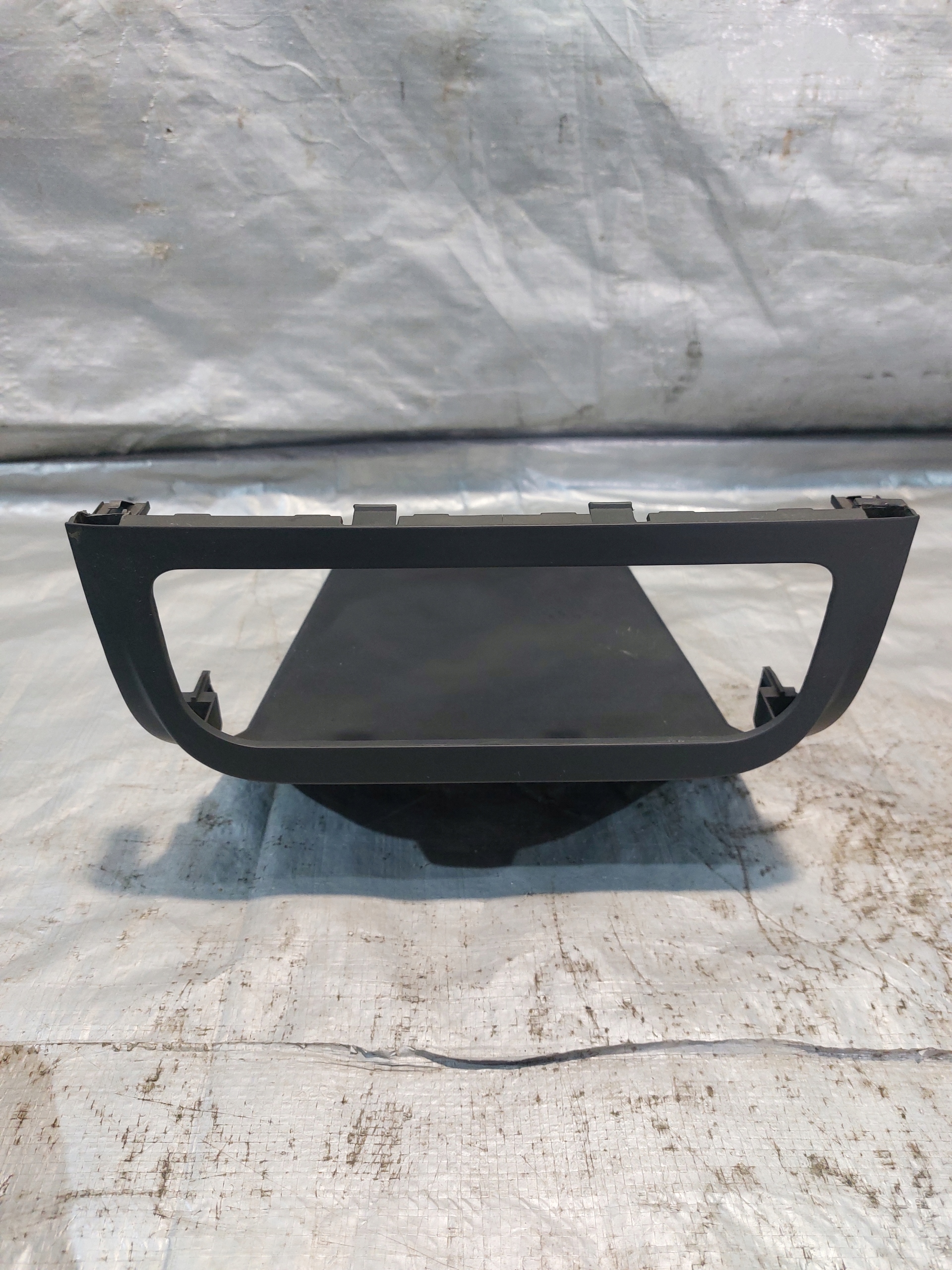 frame passenger compartment consoles VW TIGUAN and