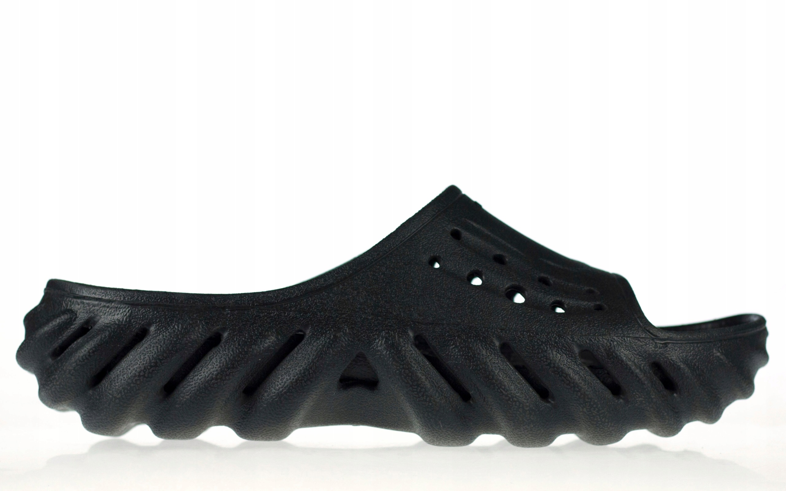 Nazouváky pantofle Crocs Echo Slide
