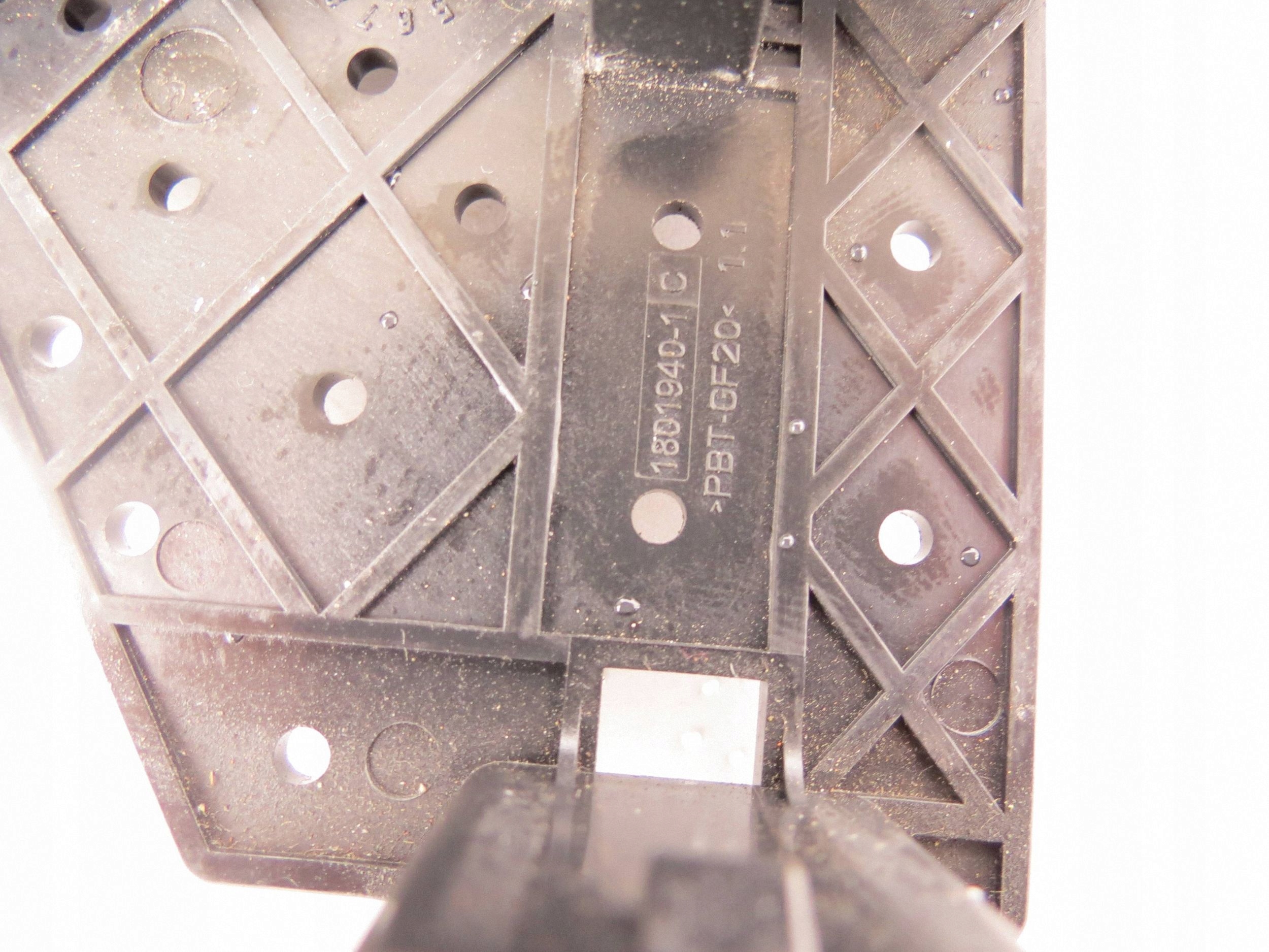 relay PRADU pyrotechnic clamp VOLVO V90 T8 HYBRYDA 18019401C