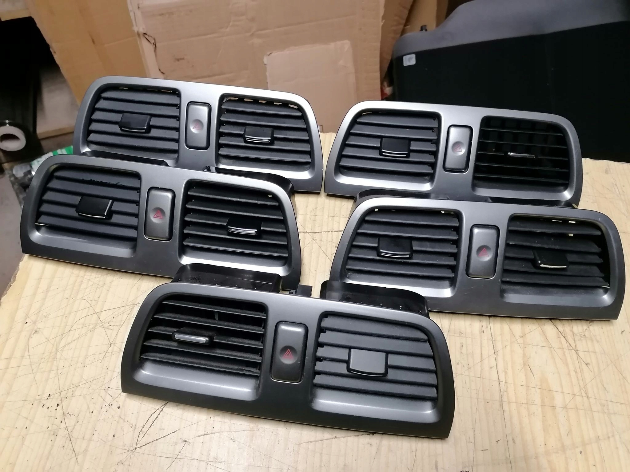 SUBARU IMPREZA NAWIEW ŚRODKOWY AWARYJNE 03-07