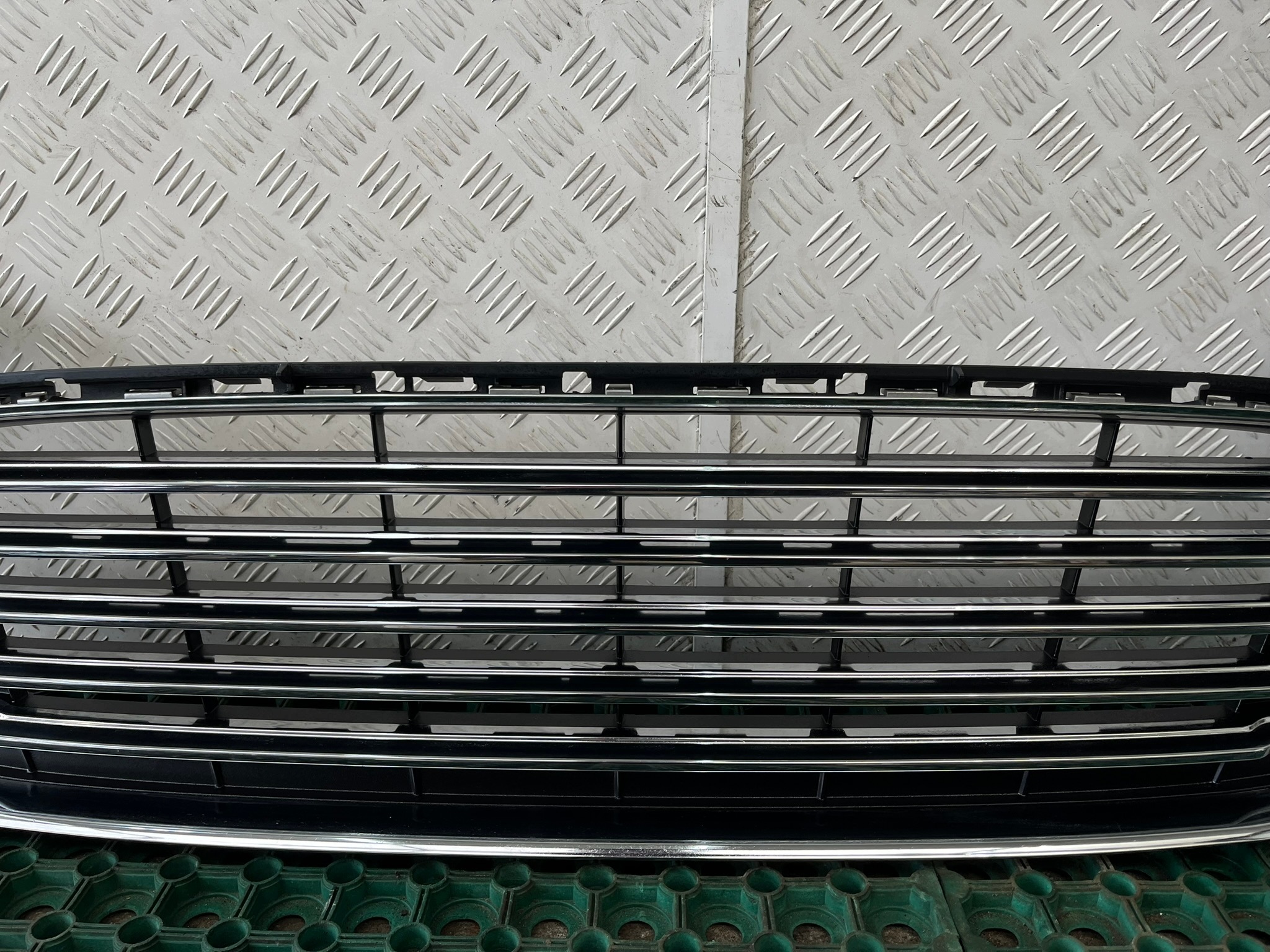 FORD MONDEO MK5 14-19 grill grille front front DS73-8150-JW OE