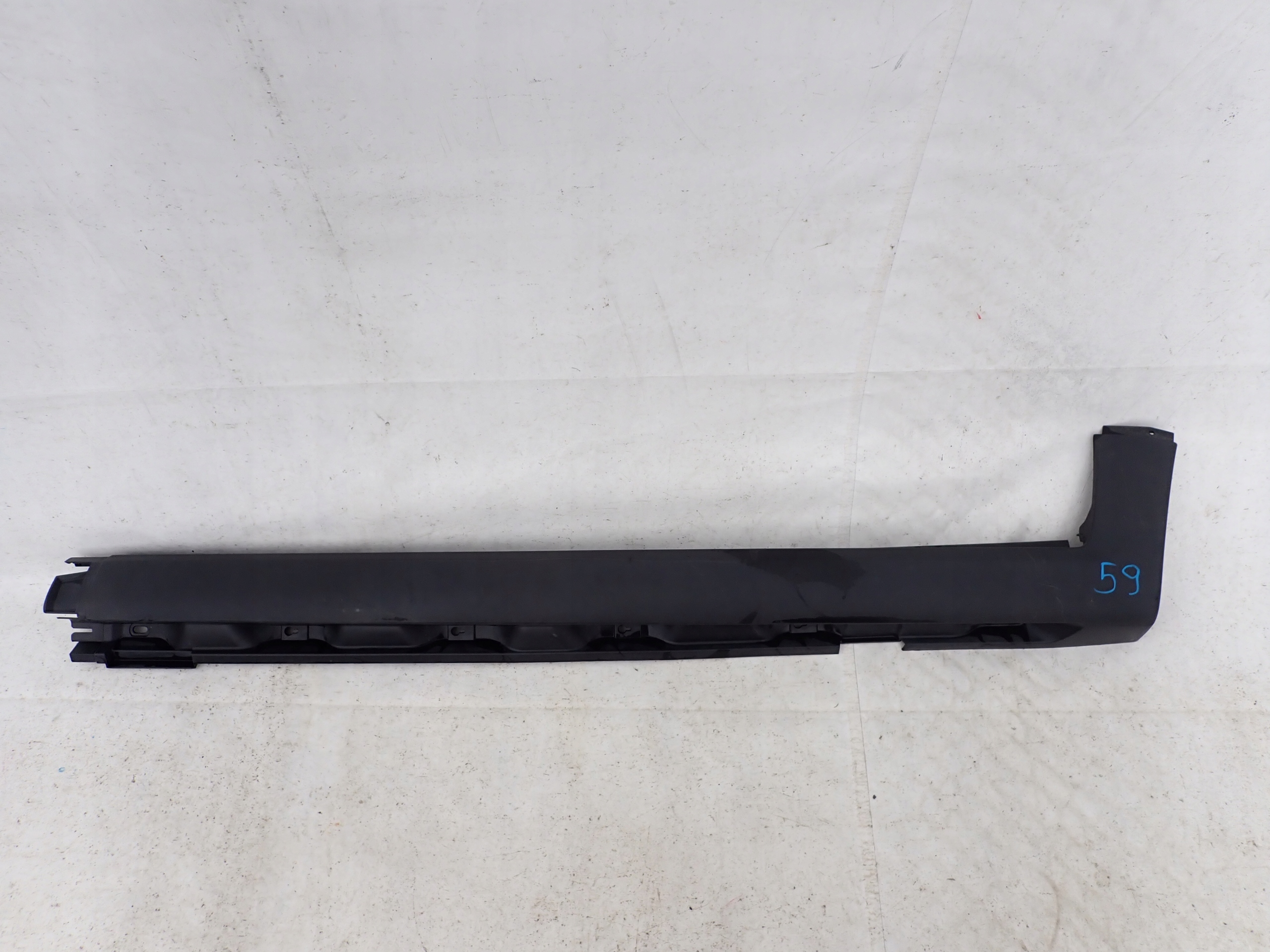 VOLVO XC70 II 07- moulding threshold right threshold right