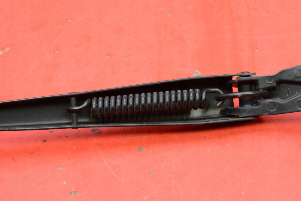 wiper arm front EU SUZUKI SX4 2 II S-CROSS 13-16