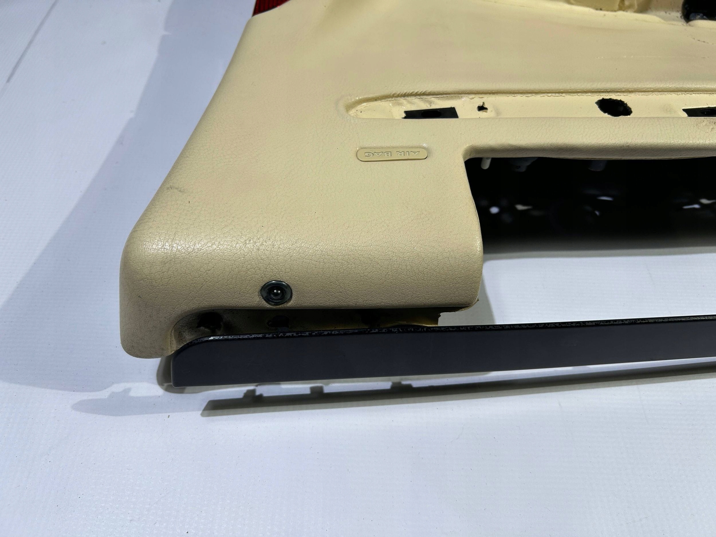 side upholstery side door right prawych Maserati GranTurismo 2008