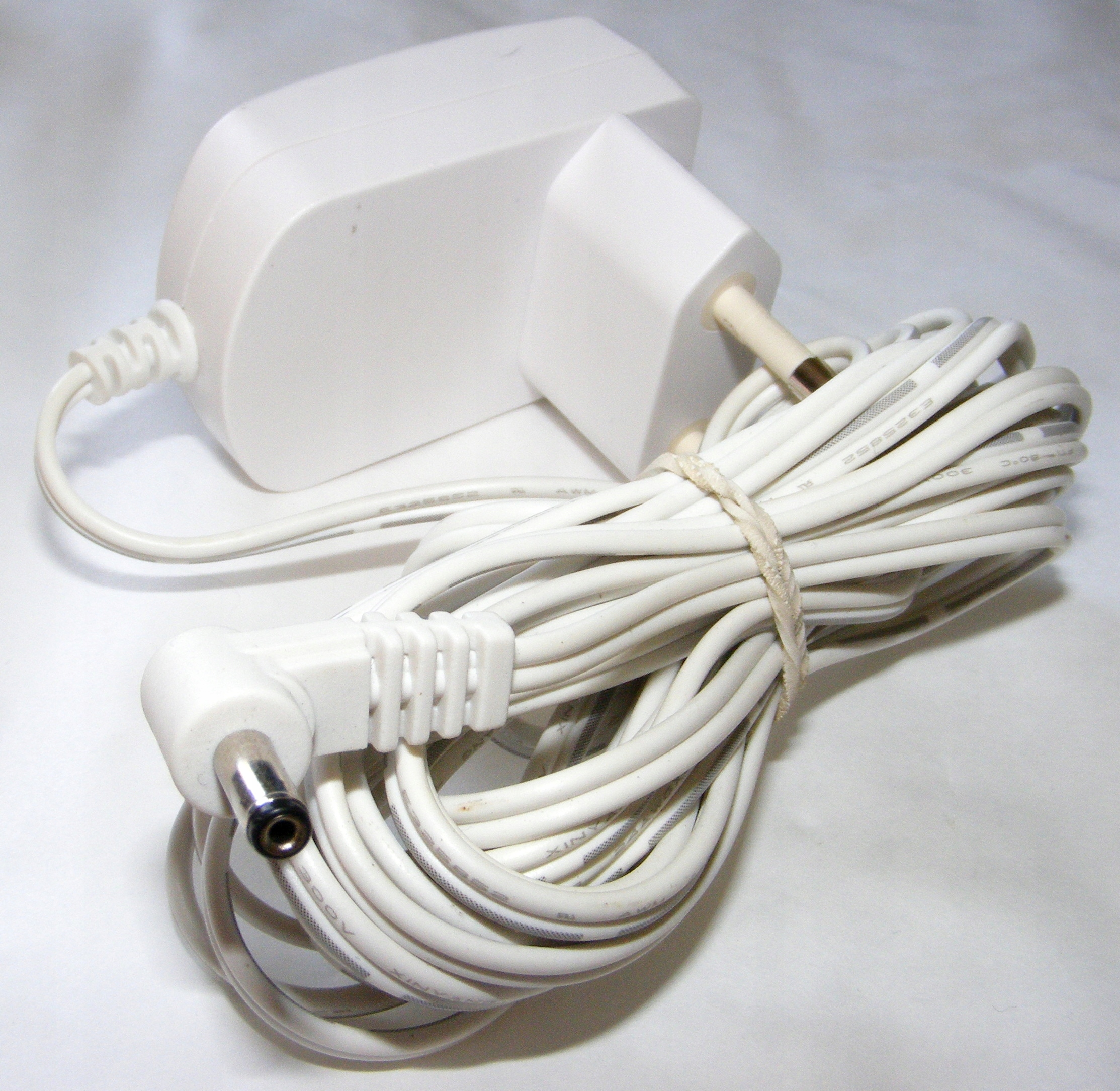 Zasilacz ładowarka 6V 500mA 311P0W086 AVM Fritz