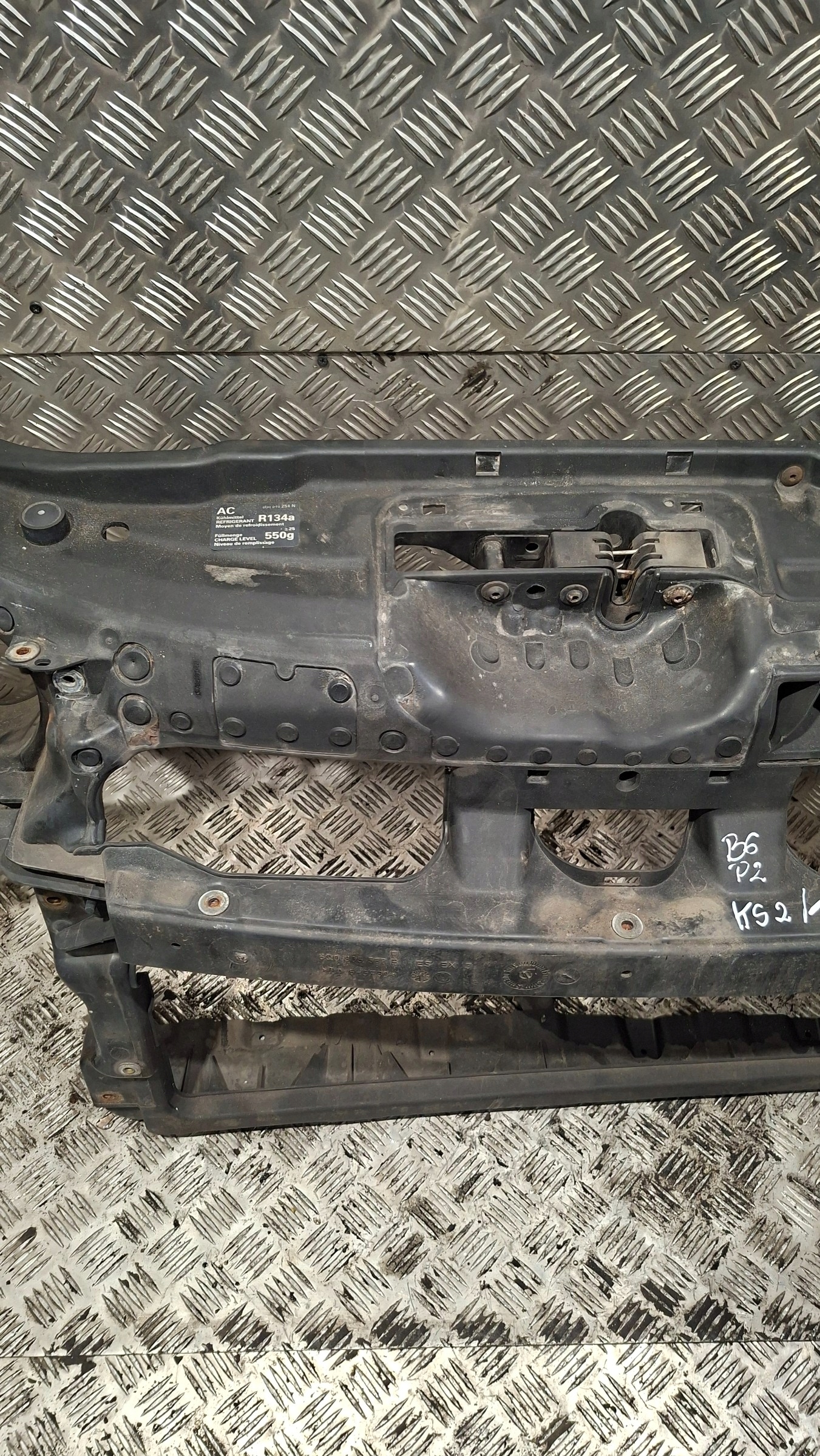 support panel for radiators pillar VW POLO IV 1.2