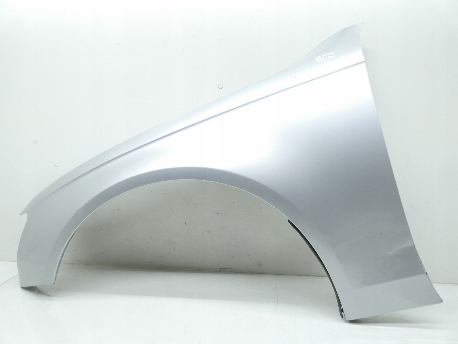 fender left front front AUDI A4 B8 LIFT sedan / AVANT LX7W