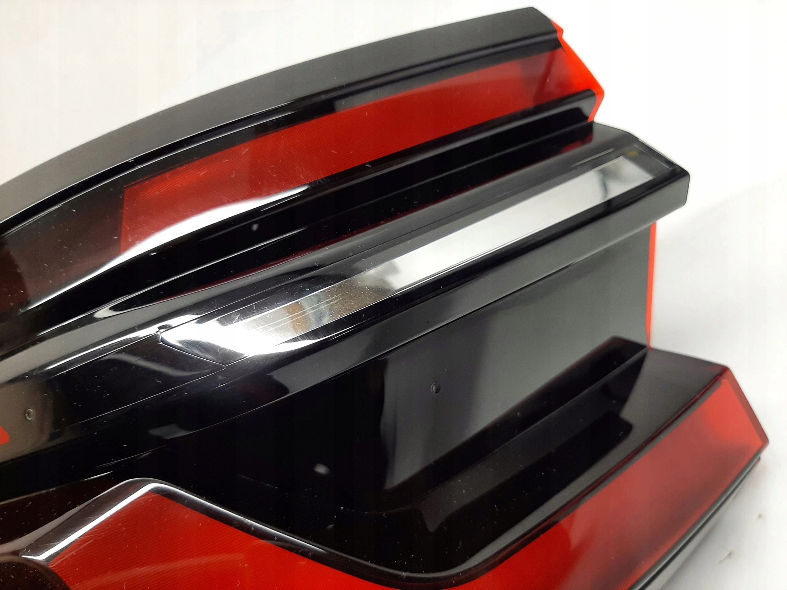 63bdc61944348422ff8e07b8cb04