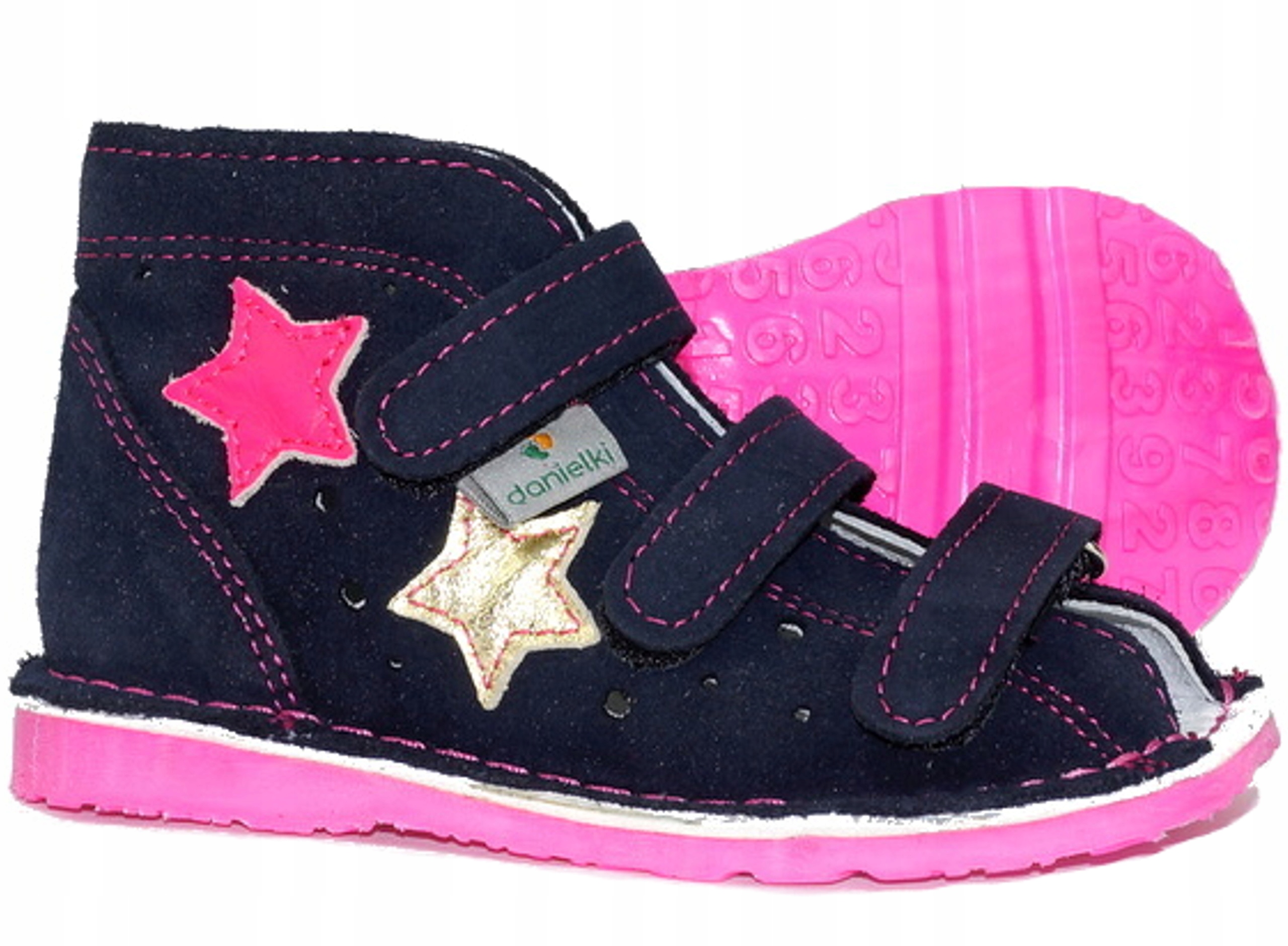

Danielki Buty Kapcie Sandały do nauki chodzenia R
