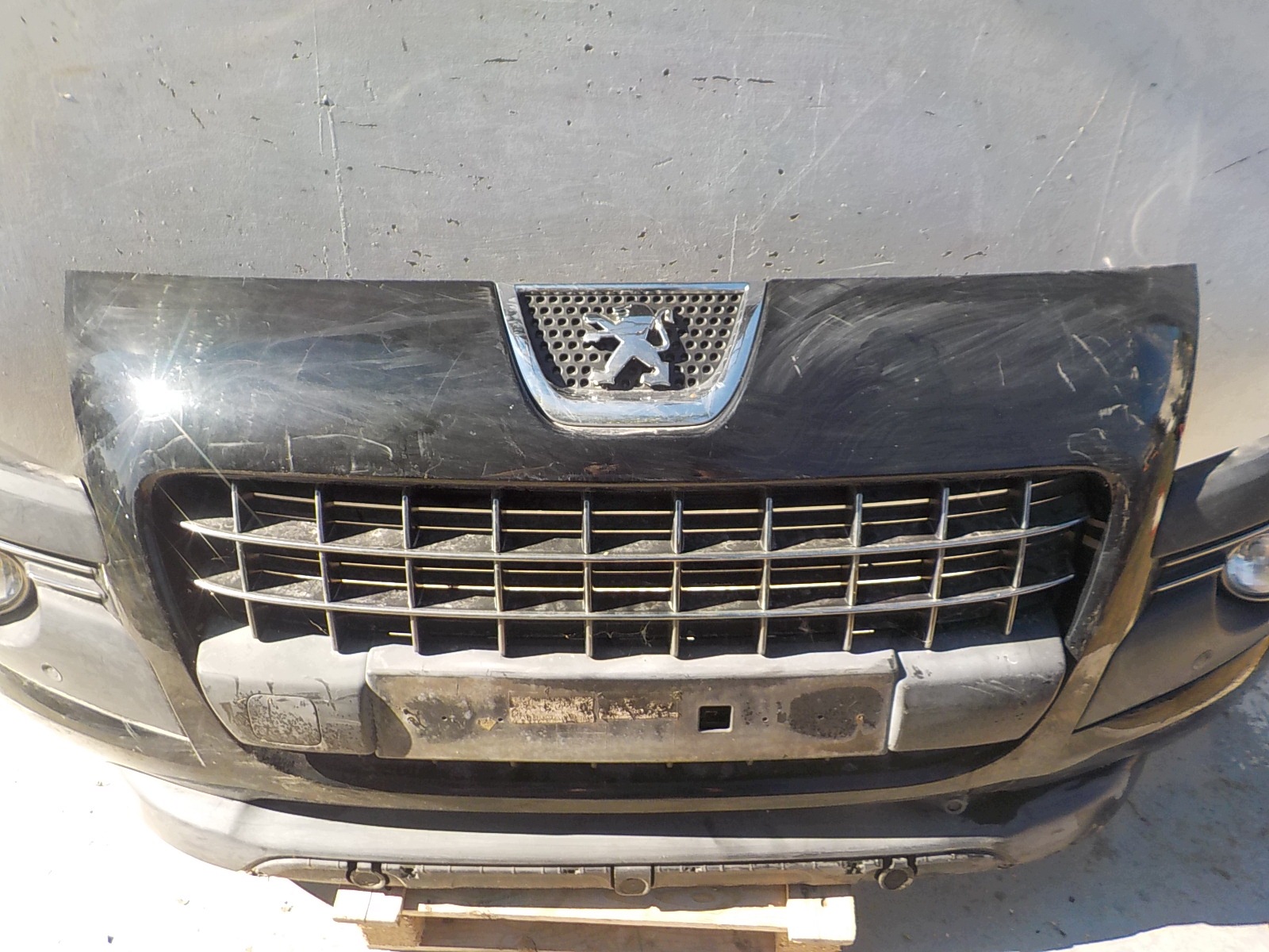 586 PEUGEOT 3008 09-13 bumper front front