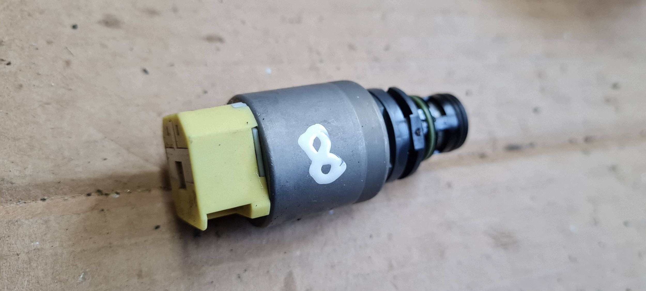 A6 C8 4K valve solenoid valve SOLENOID gearboxes gearboxes 0501221286