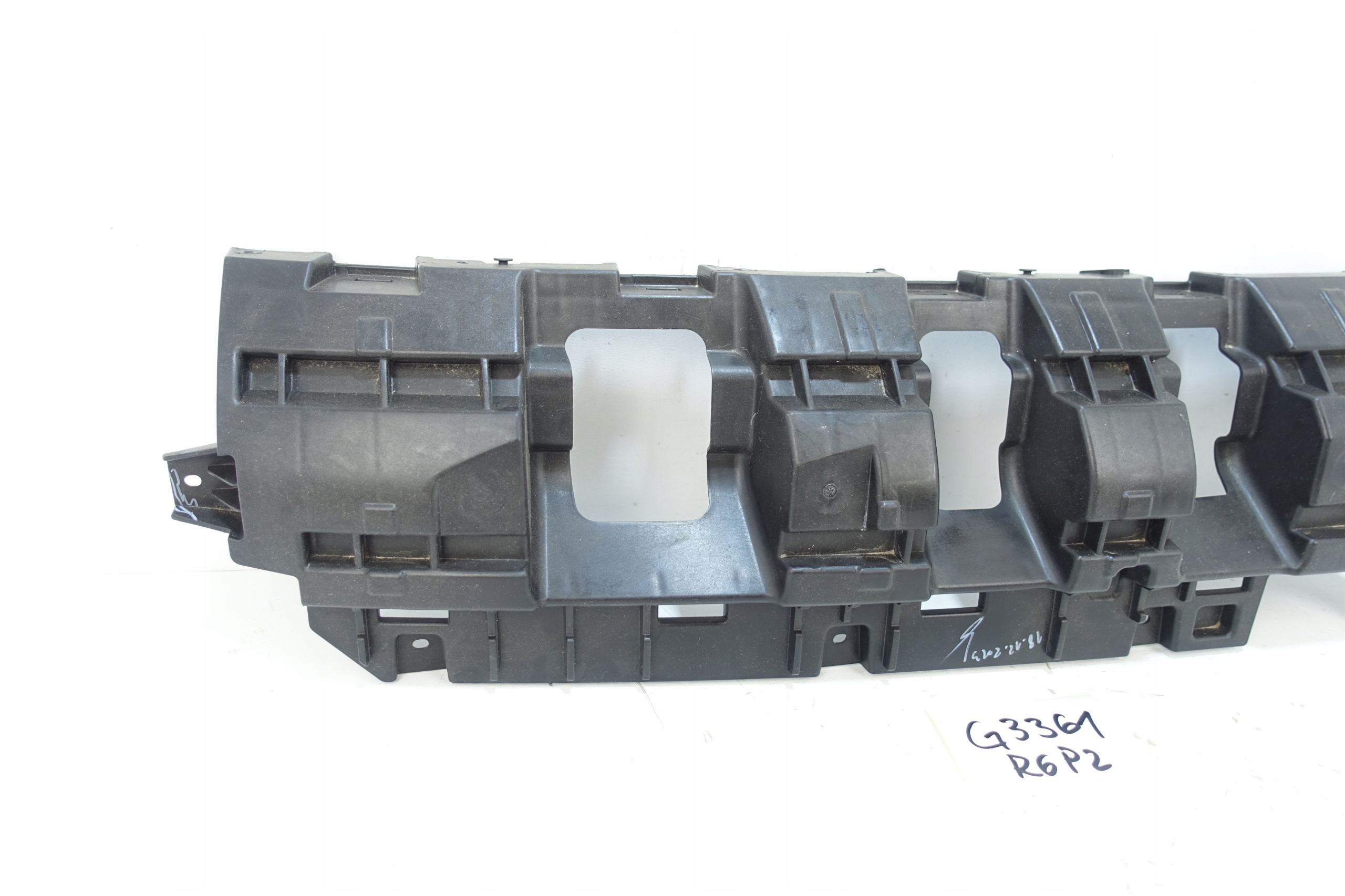 HYUNDAI KONA II EV 2023- Support Support plaque Pare choc Avant 86535-HF700