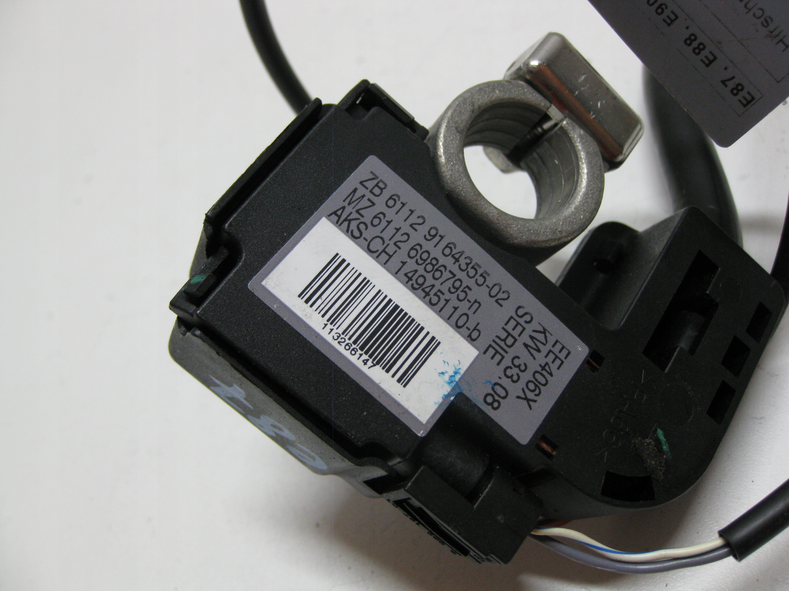 BMW E87 08R Schlauch Batteriemanagement Sensor MINUS 7618677