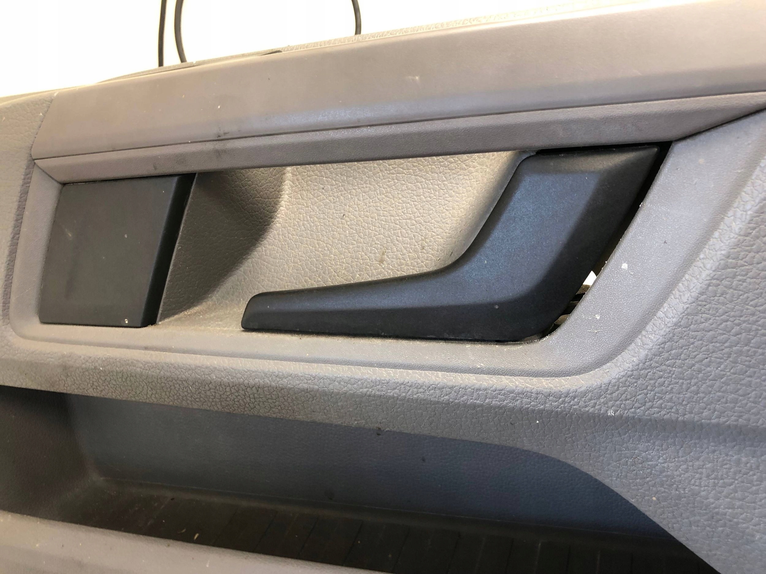 side door right front VW CRAFTER II MAN TGE 7C1867012