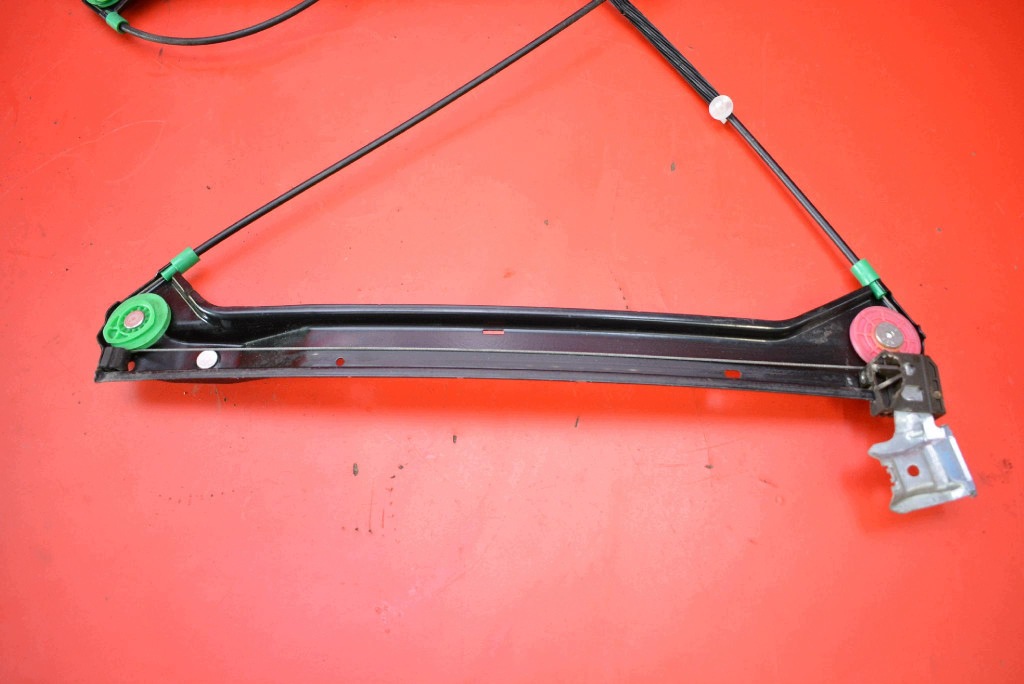 window regulator left front EU SAAB 93 9-3 2 II sedan 02-07