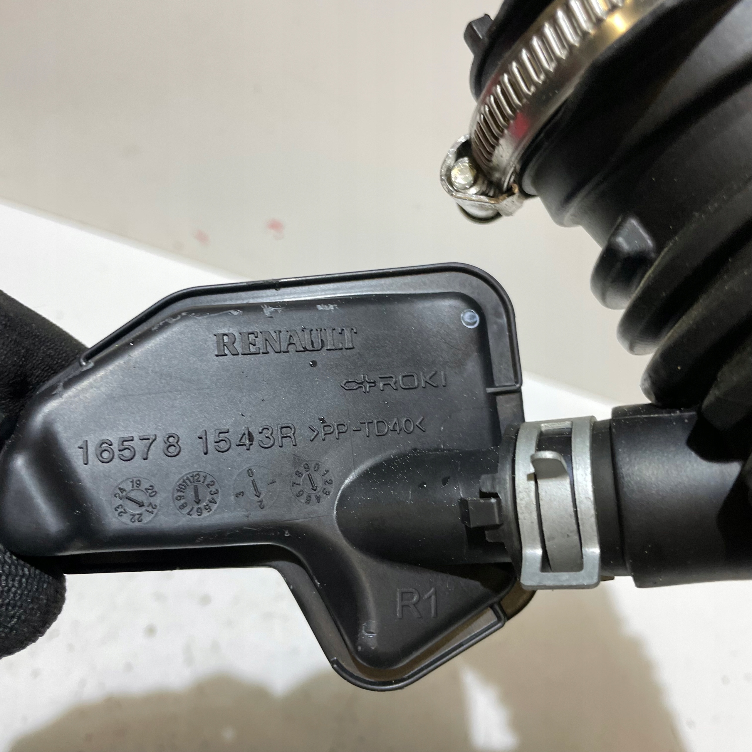 RENAULT ARKANA E-TECH HYBYRDA PIPE HOSE 165781543R