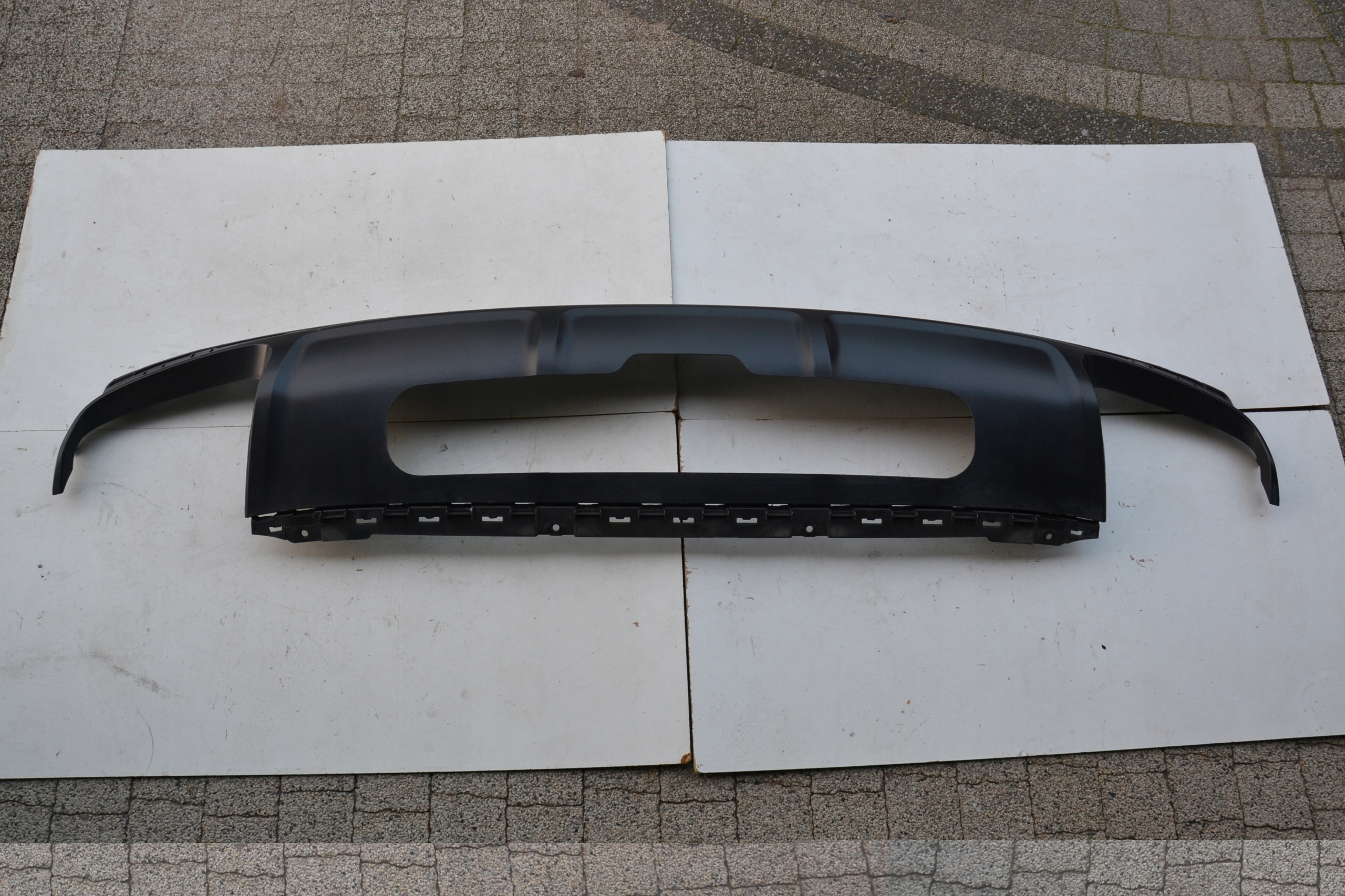 Audi Q7 16-задній бампер для губ S-Line 4m0807521b