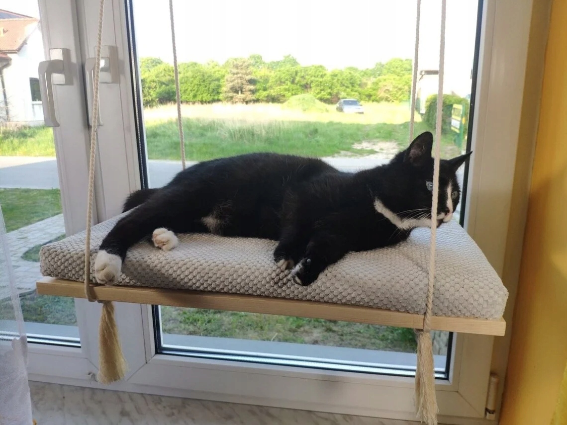 Levně Dřevěná okenní police pro kočky, závěsná, Plochá, 60 cm SH-F-60G