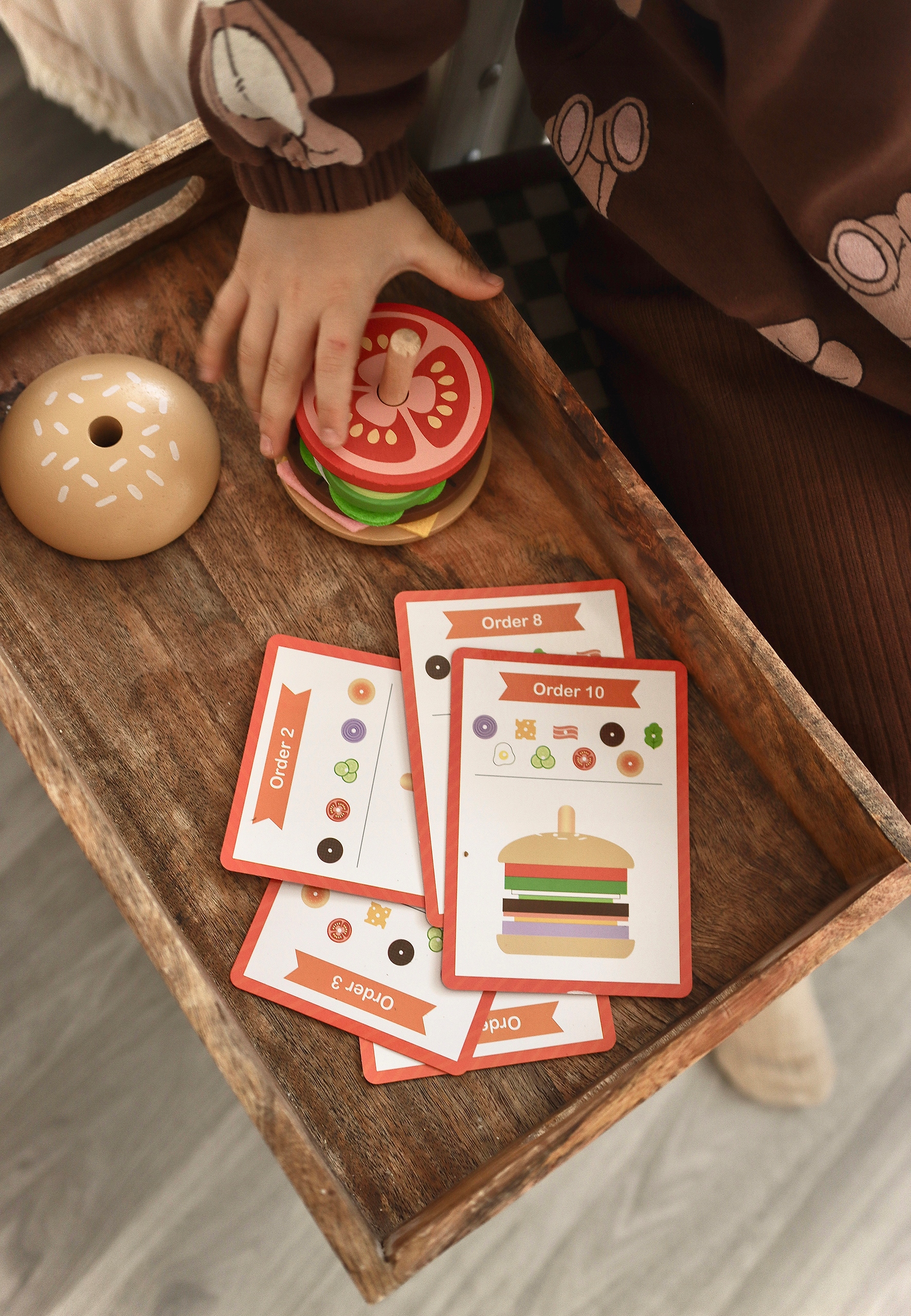 DREWNIANY BURGER RESTAURACJA UKŁADANKA MONTESSORI 15 el. FSC WOOPIE GREEN Marka Woopie