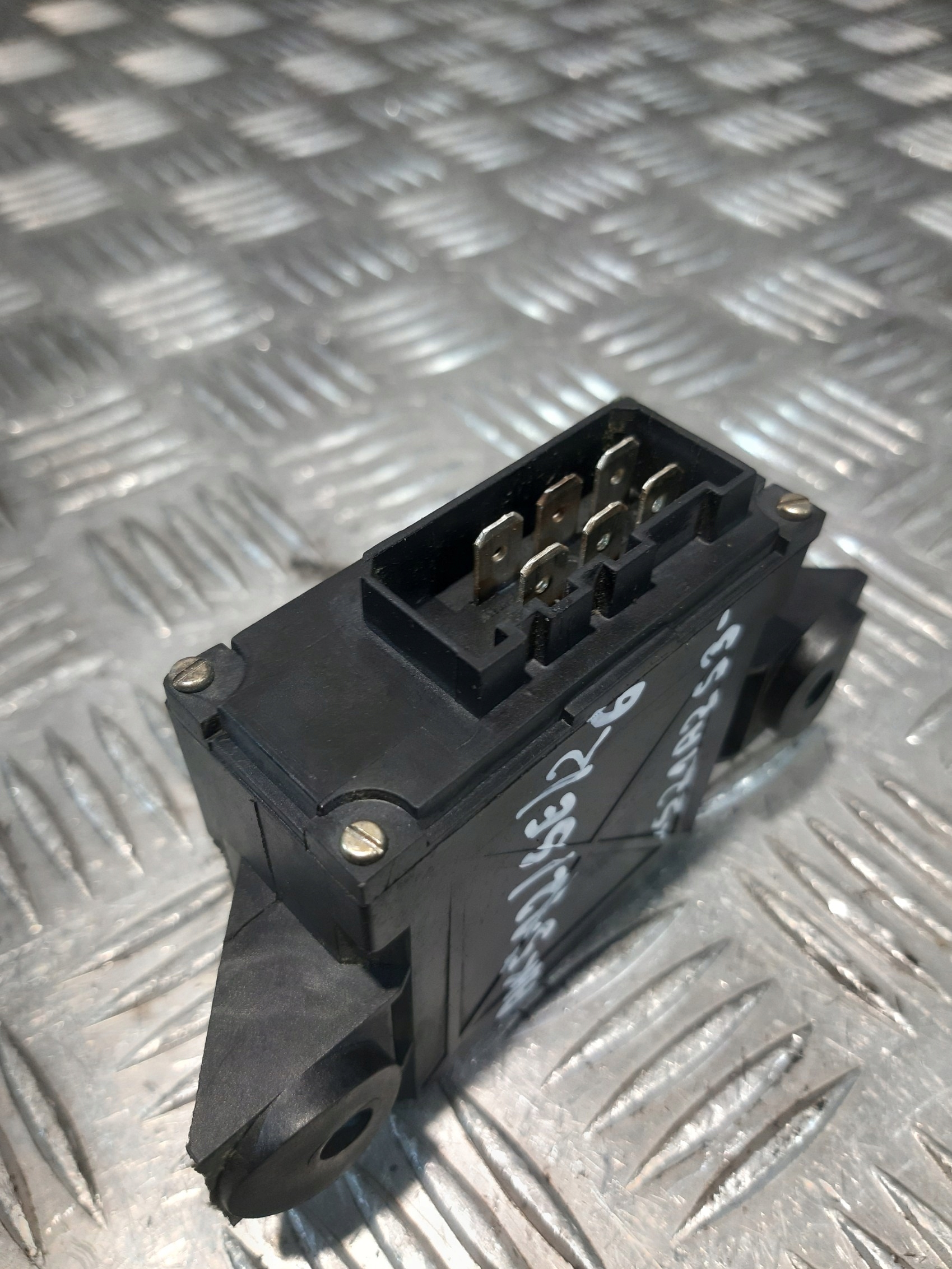 module STERUJACY control unit computer VDO 0005421592 MERCEDES