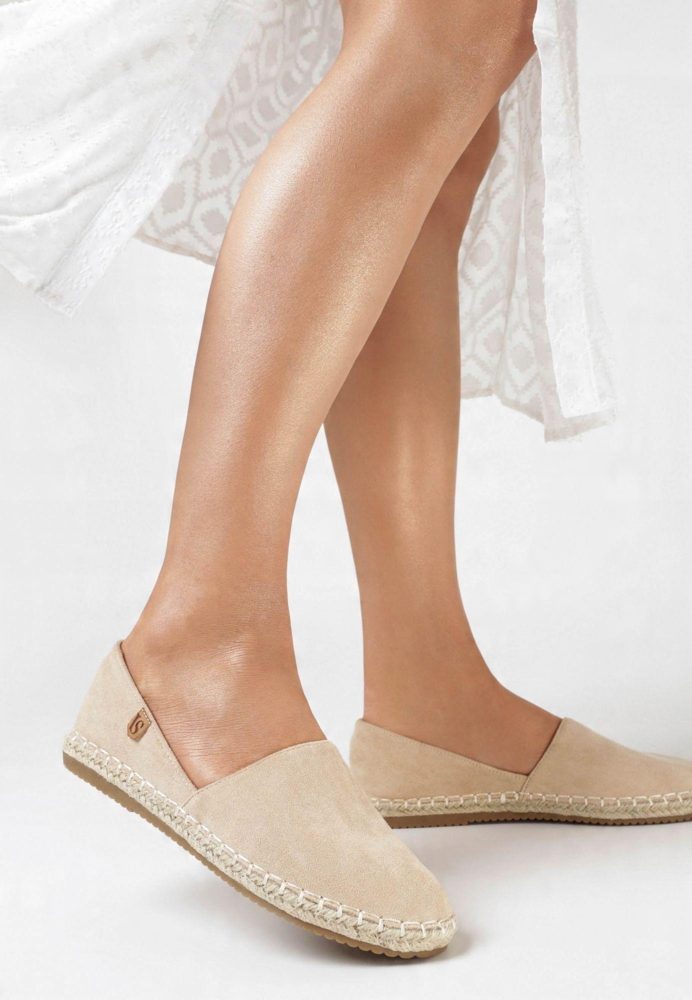 

Beżowe Espadryle 39
