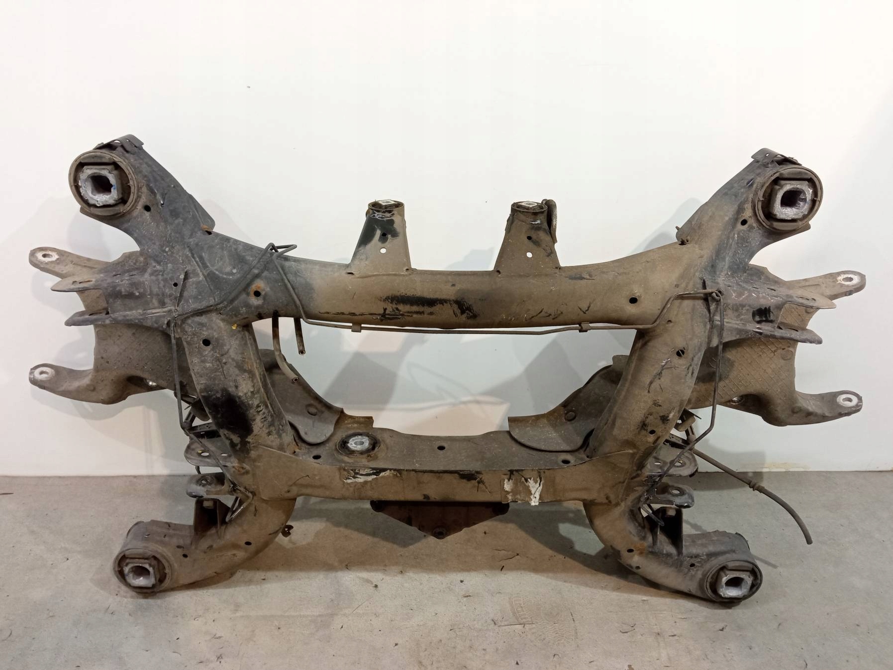 axle beam springing rear part arm Bmw X6 and (2009-2014) E71