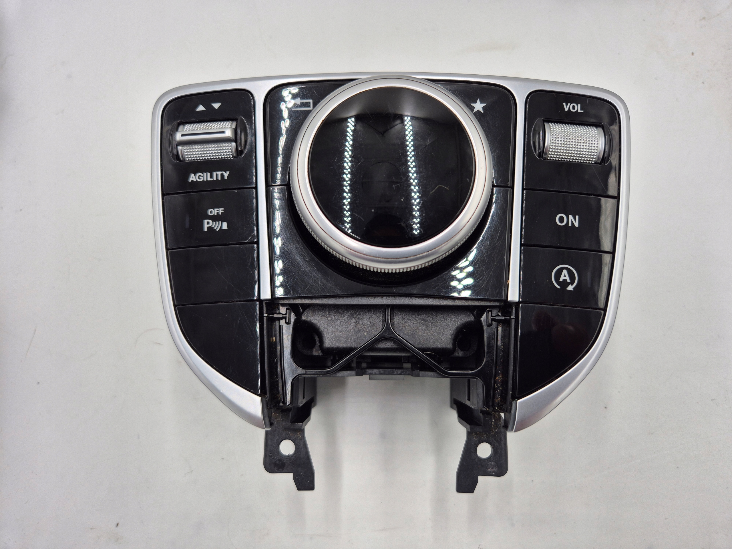 control panel RADIA navigation devices KONTROLER IDRIVE 2059009014 MERCEDES W205