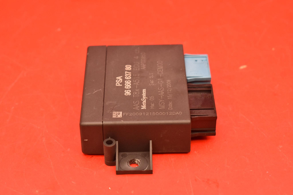 Centralina modulo parcheggio PDC 9666663780 PEUGEOT 3008 1 e 10-13