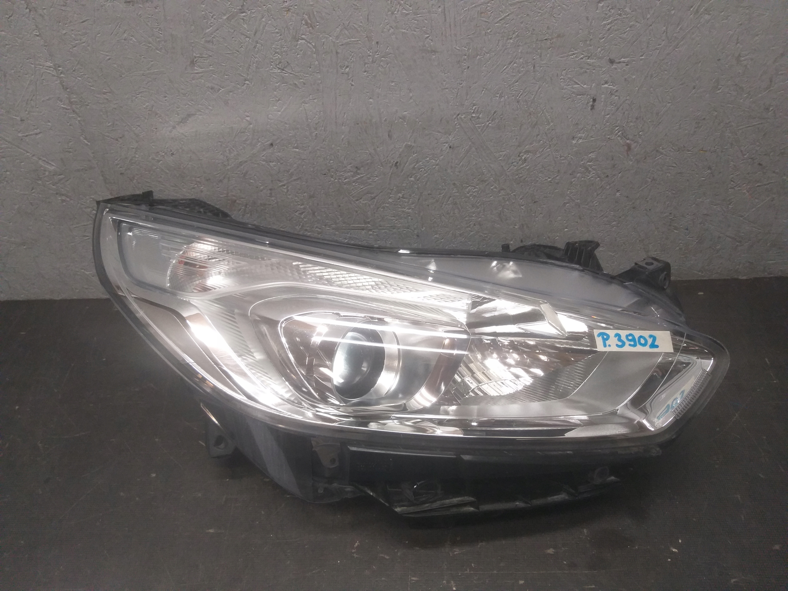 light front right FORD S MAX GALAXY 15- lens 3M2B-13W029-AJ
