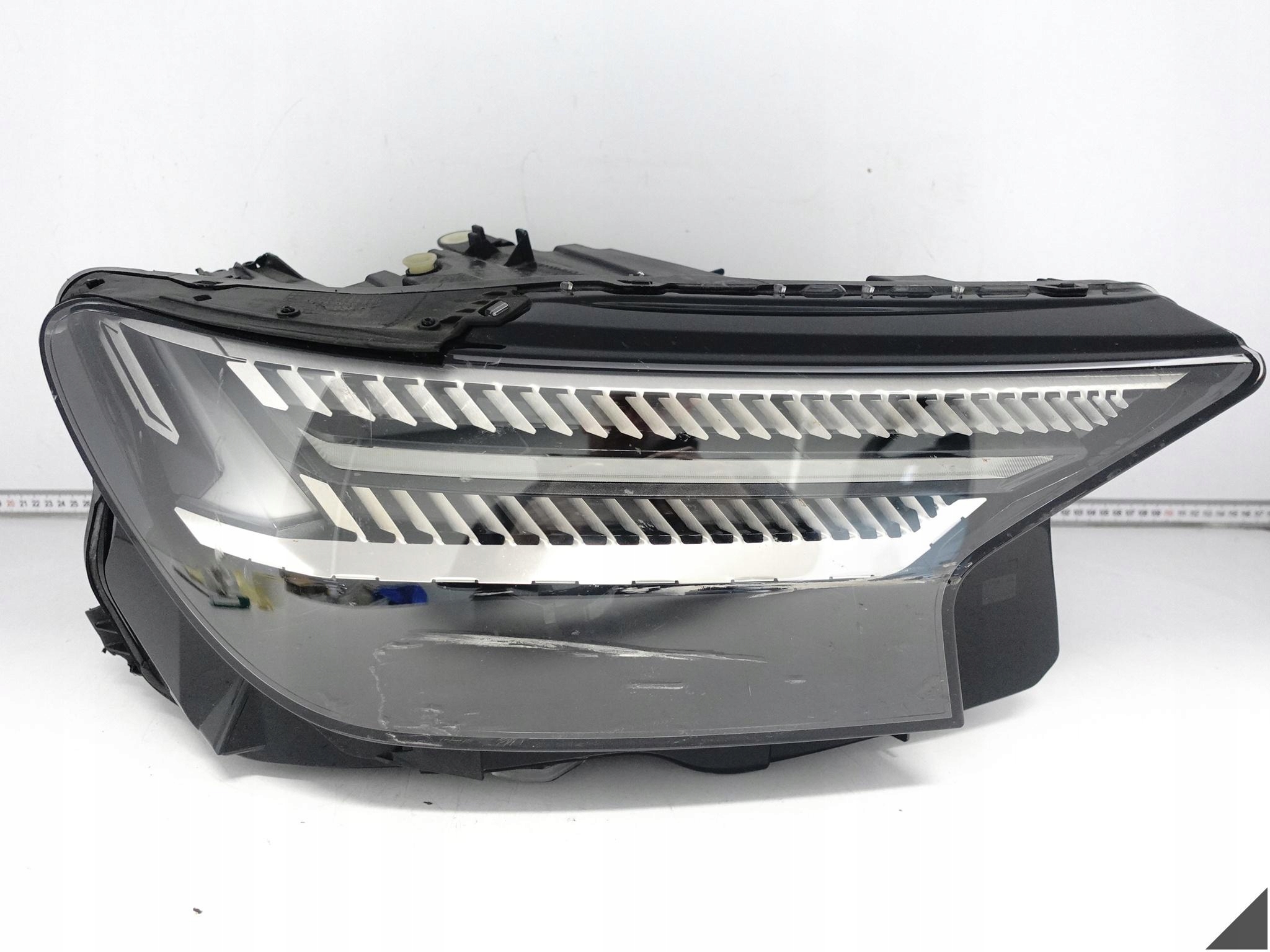 AUDI Q4 E-TRON 89A 21- light MATRIX HIGH FULL LED right front EUROPA