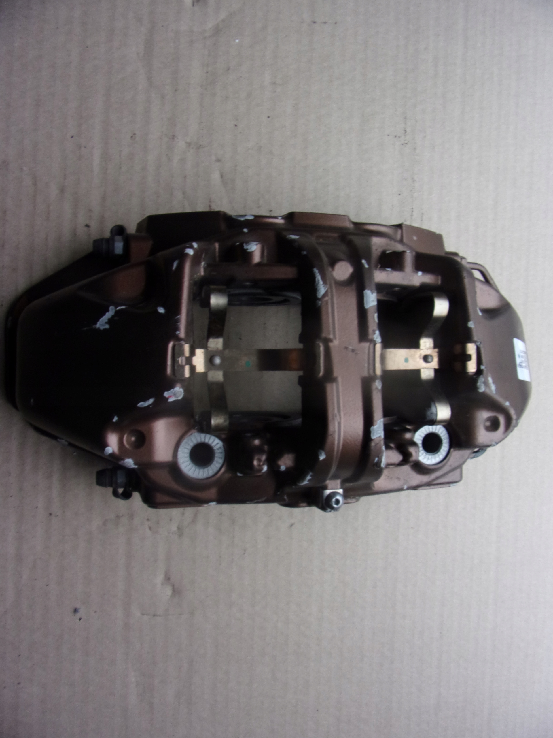 MASERATI GRECALE ZACISK LEWY PRZÓD BREMBO