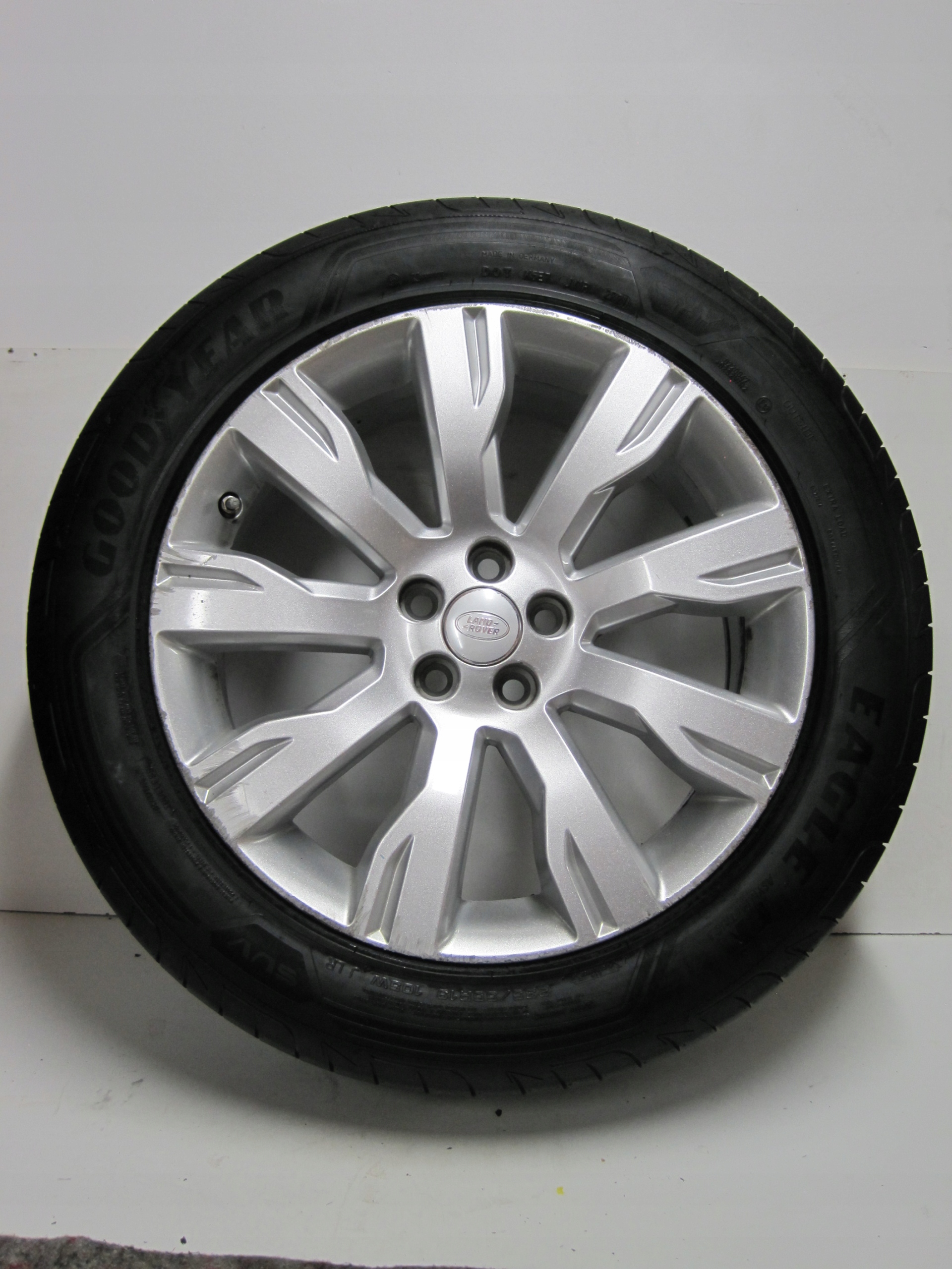 wheels discs tyres Discovery Sport R19 6MM