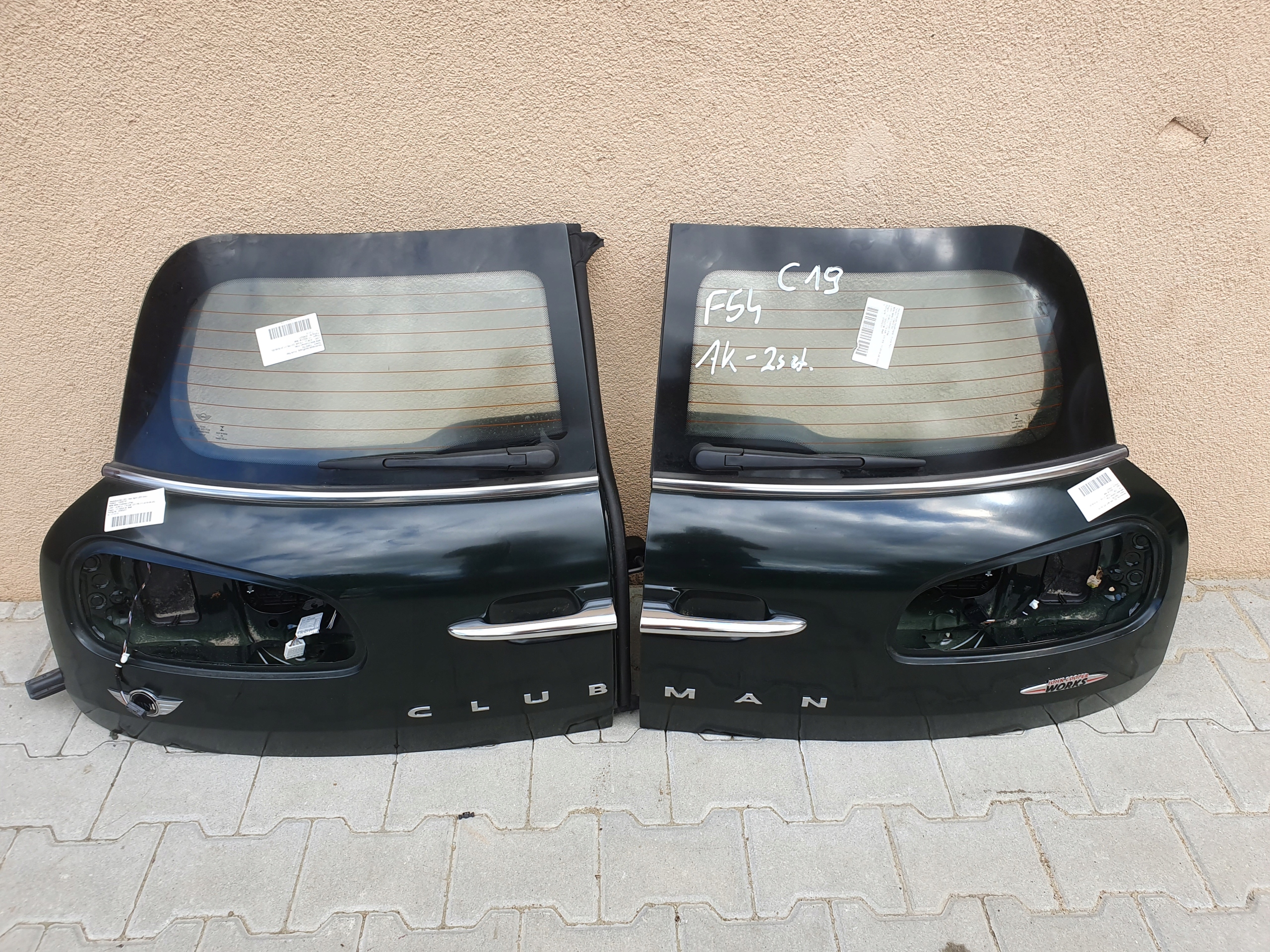 DRZWI MINI F54 KOLOR C19