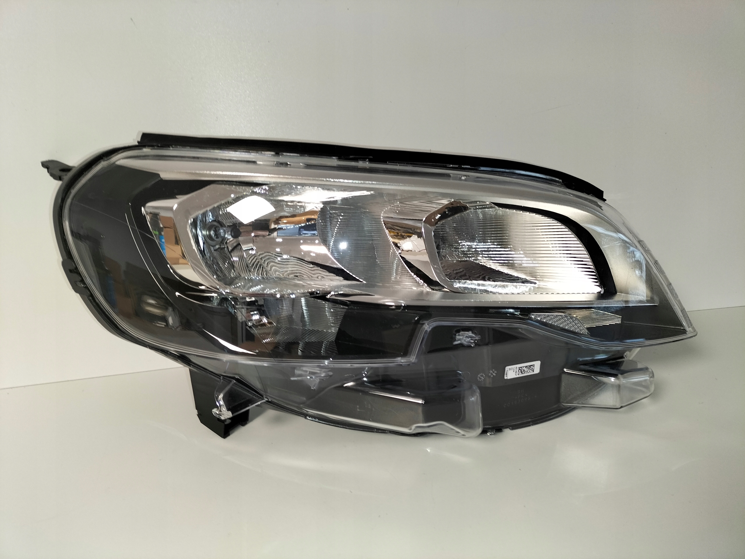 light front reflektor right PEUGEOT EXPERT III 16