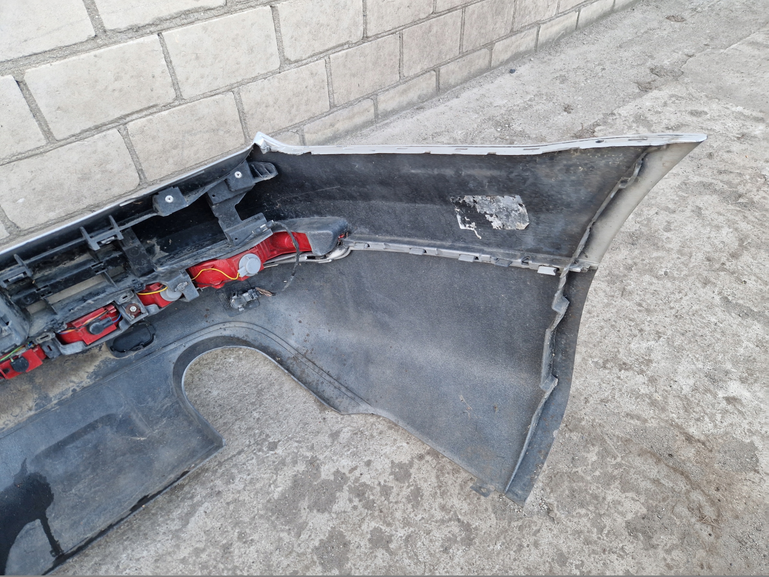 AUDI Q7 4L bumper rear part TYLNI PDC