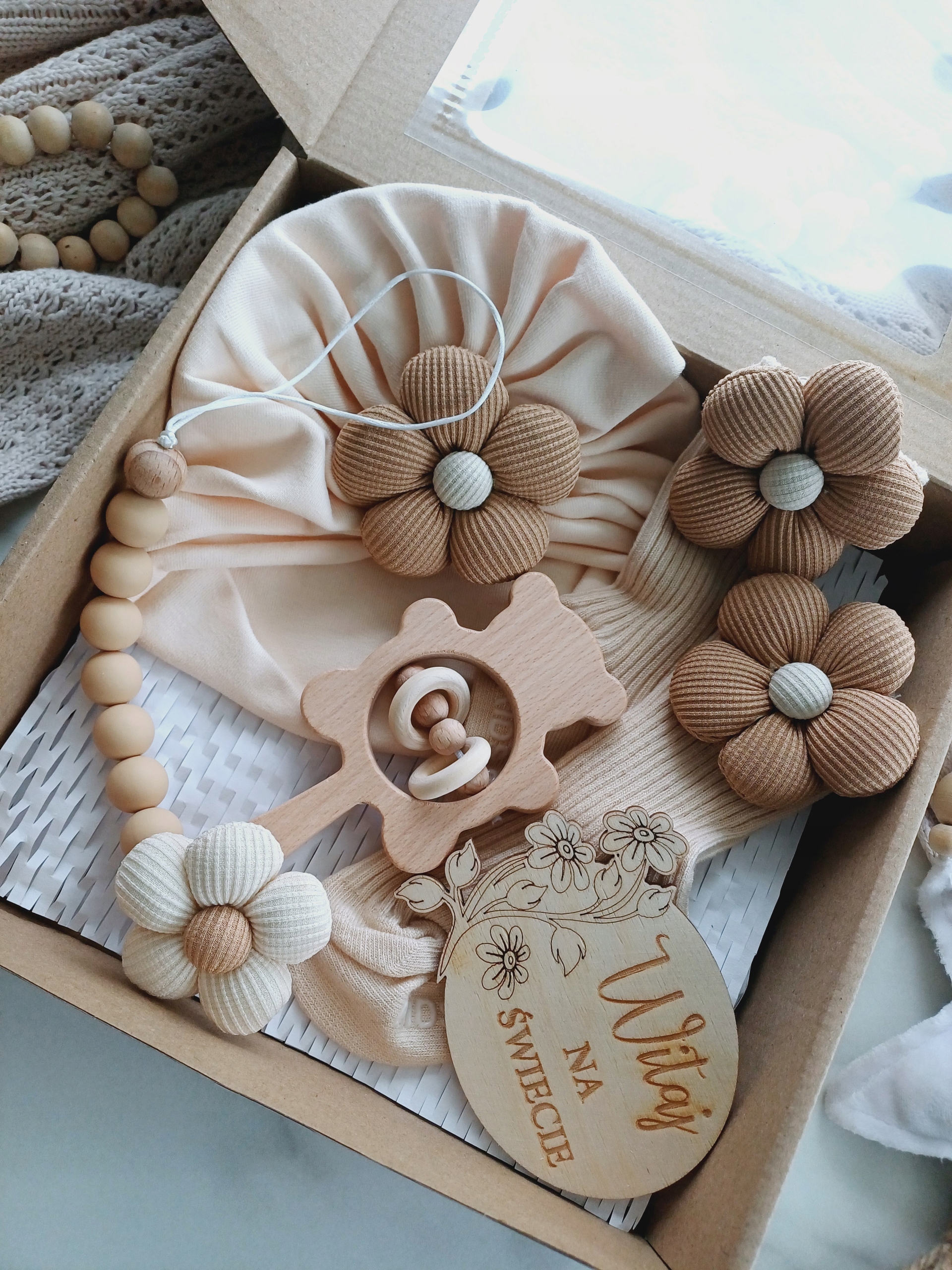 Sada Vítejte Na Světě přívěsek na dudlík jako dárek Křest Světý