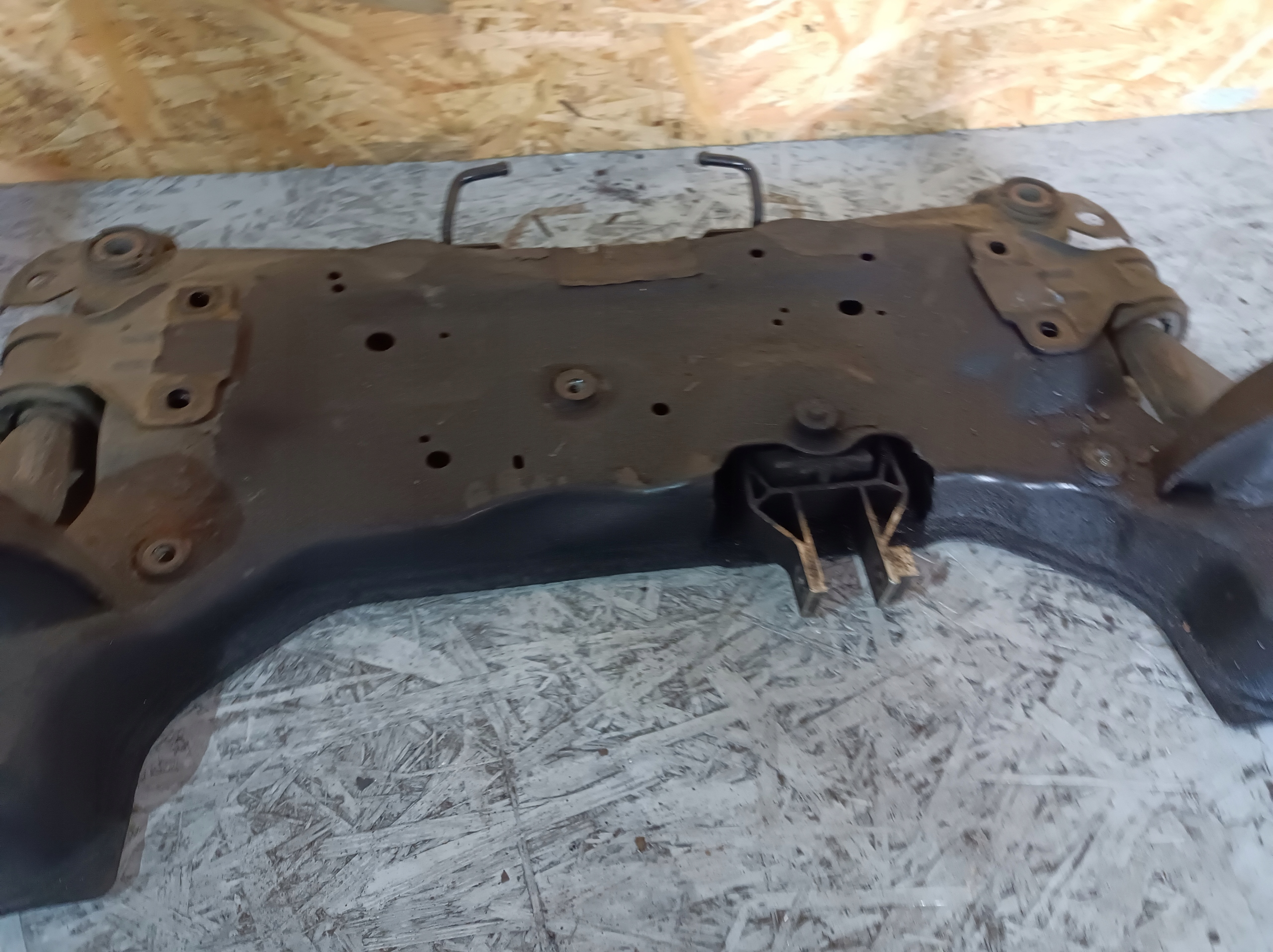 subframe axle beam front VOLVO V40 D2 12-18r