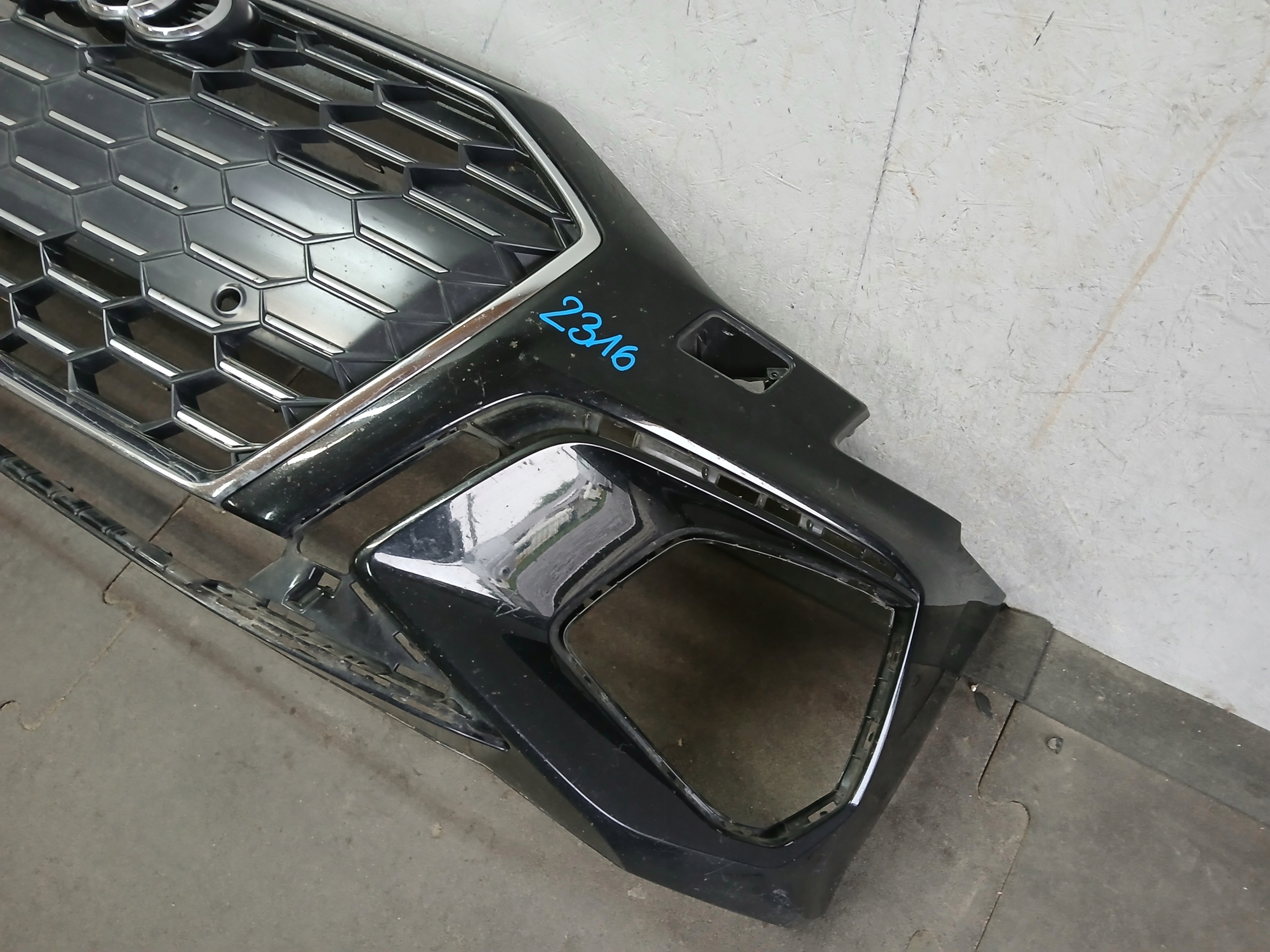 bumper front AUDI A3 8Y S LINE