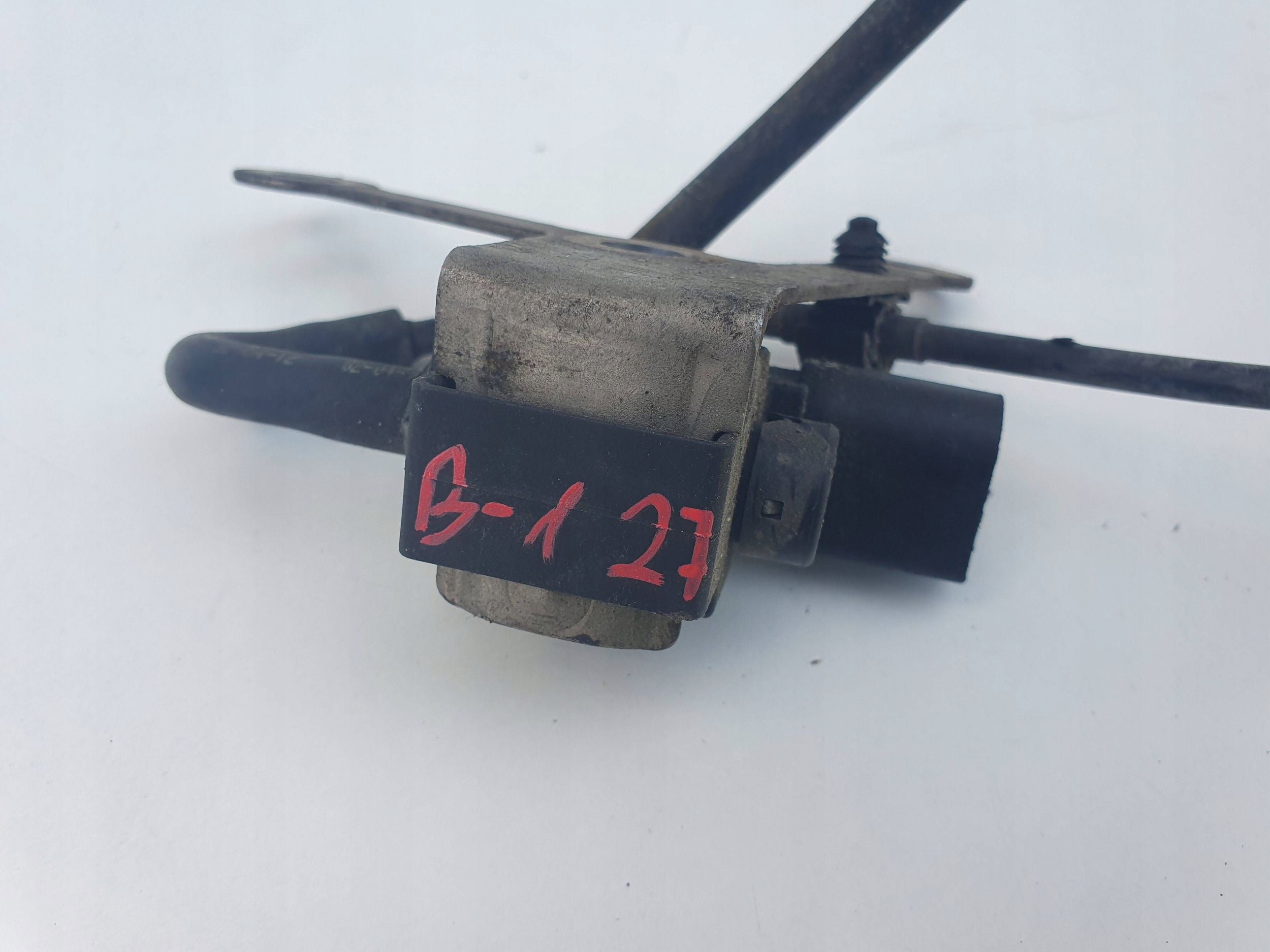 Audi A6 C6 4F ventil prijenos vakum