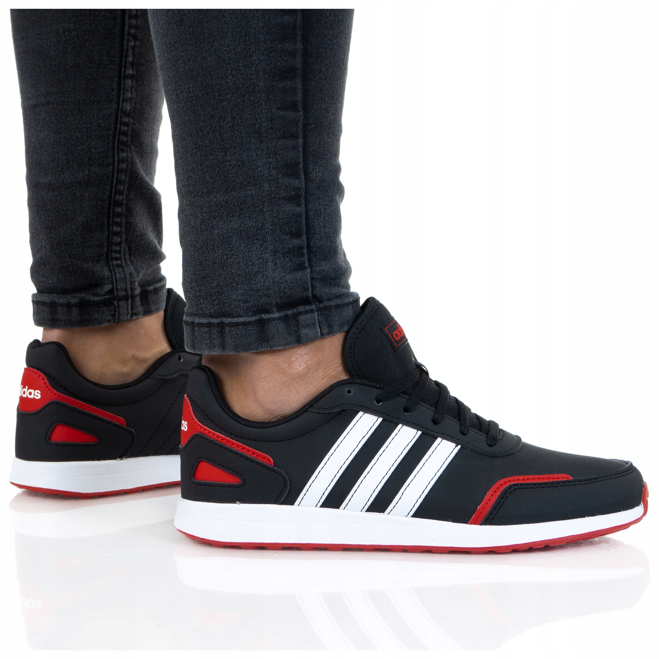 

Buty Adidas Damskie Vs Switch 3 K FW3962 Czarne